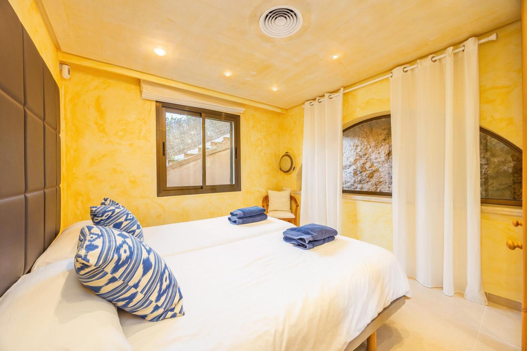 Cala Llamp Villa