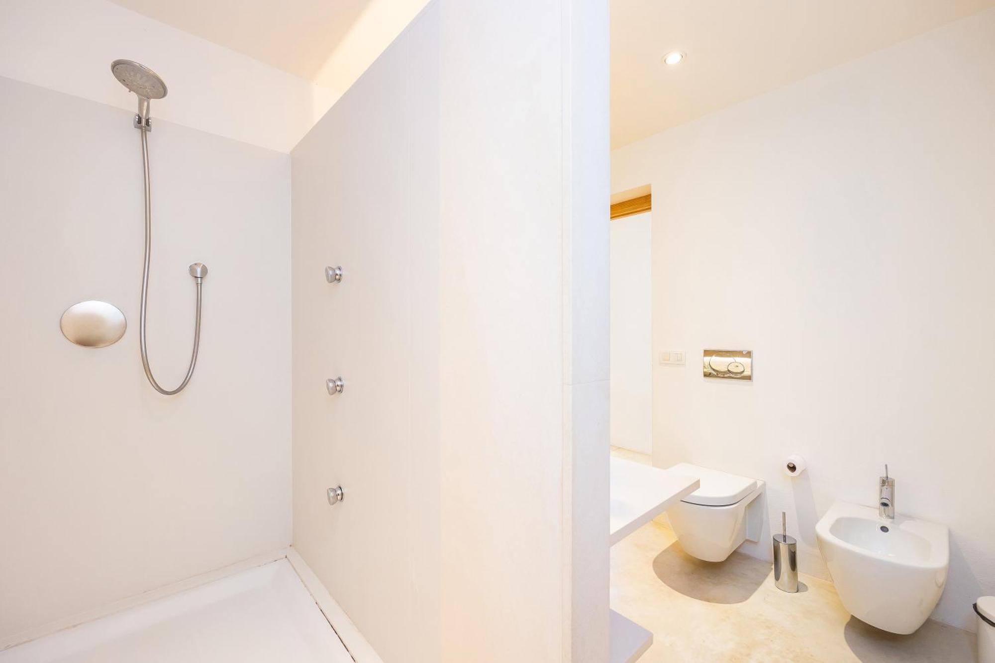 Casa Con Piscina En *