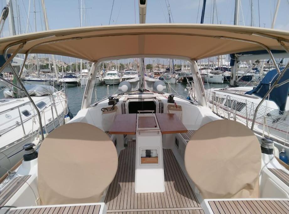 Hotel en barco Barco Acogedor En