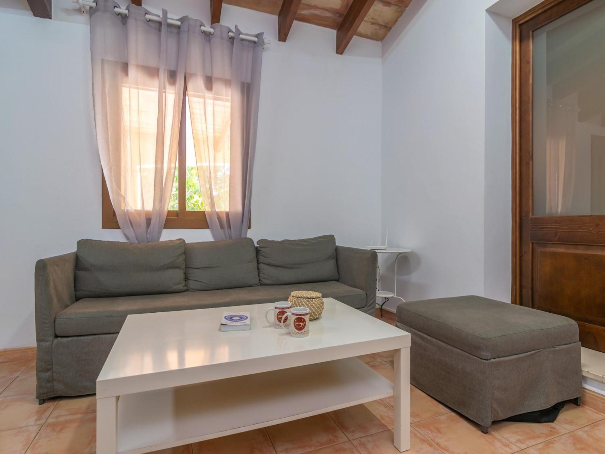 Arhu - With Private Pool In