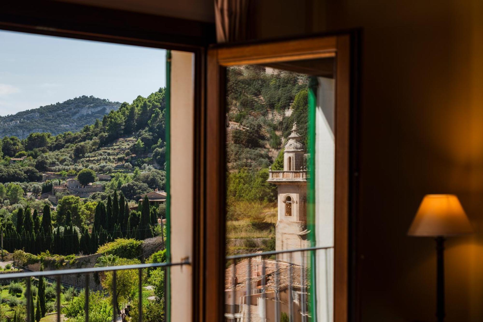 Es Petit De Hotel 3*