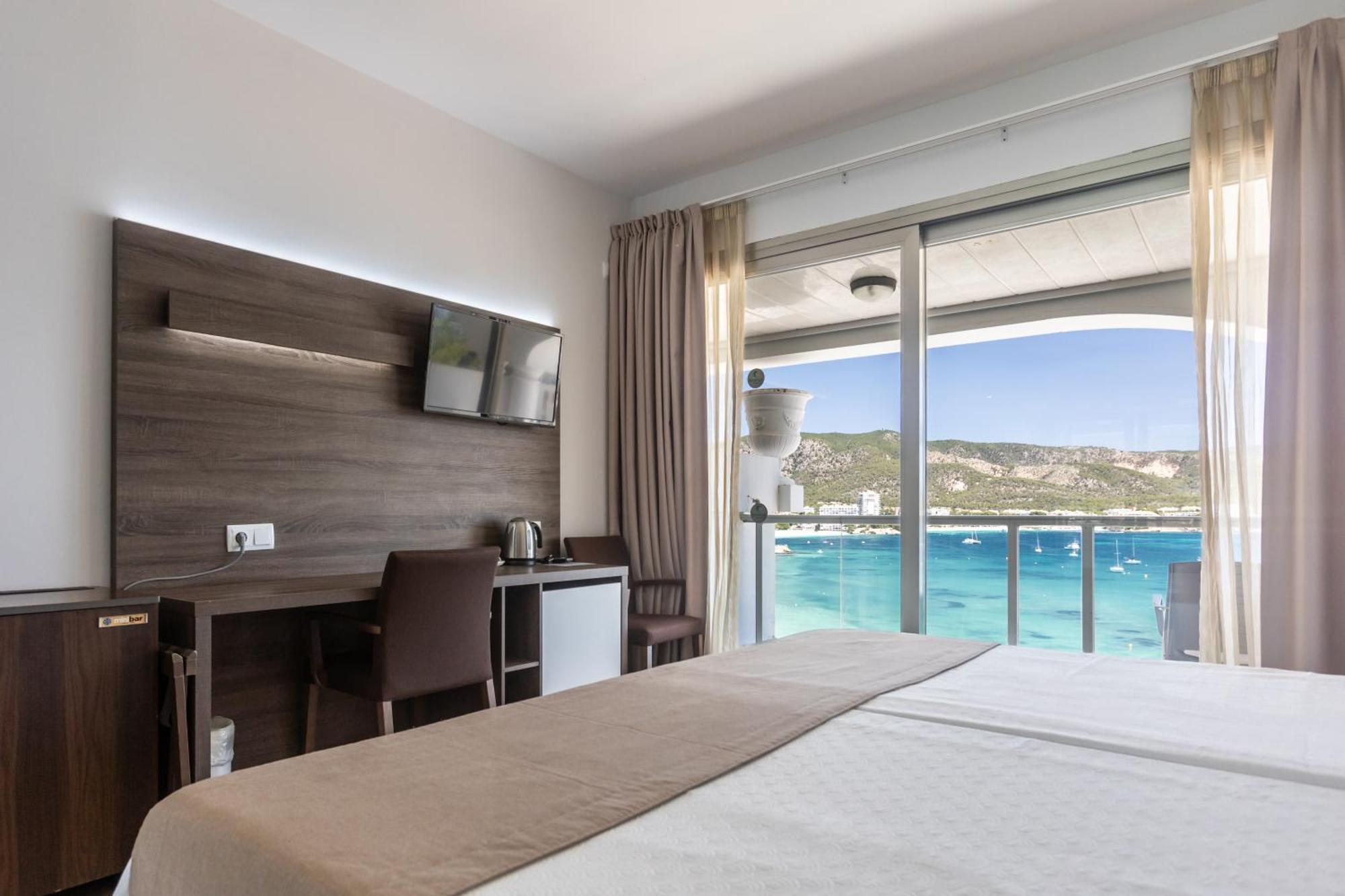 Seramar Comodoro Playa Hotel