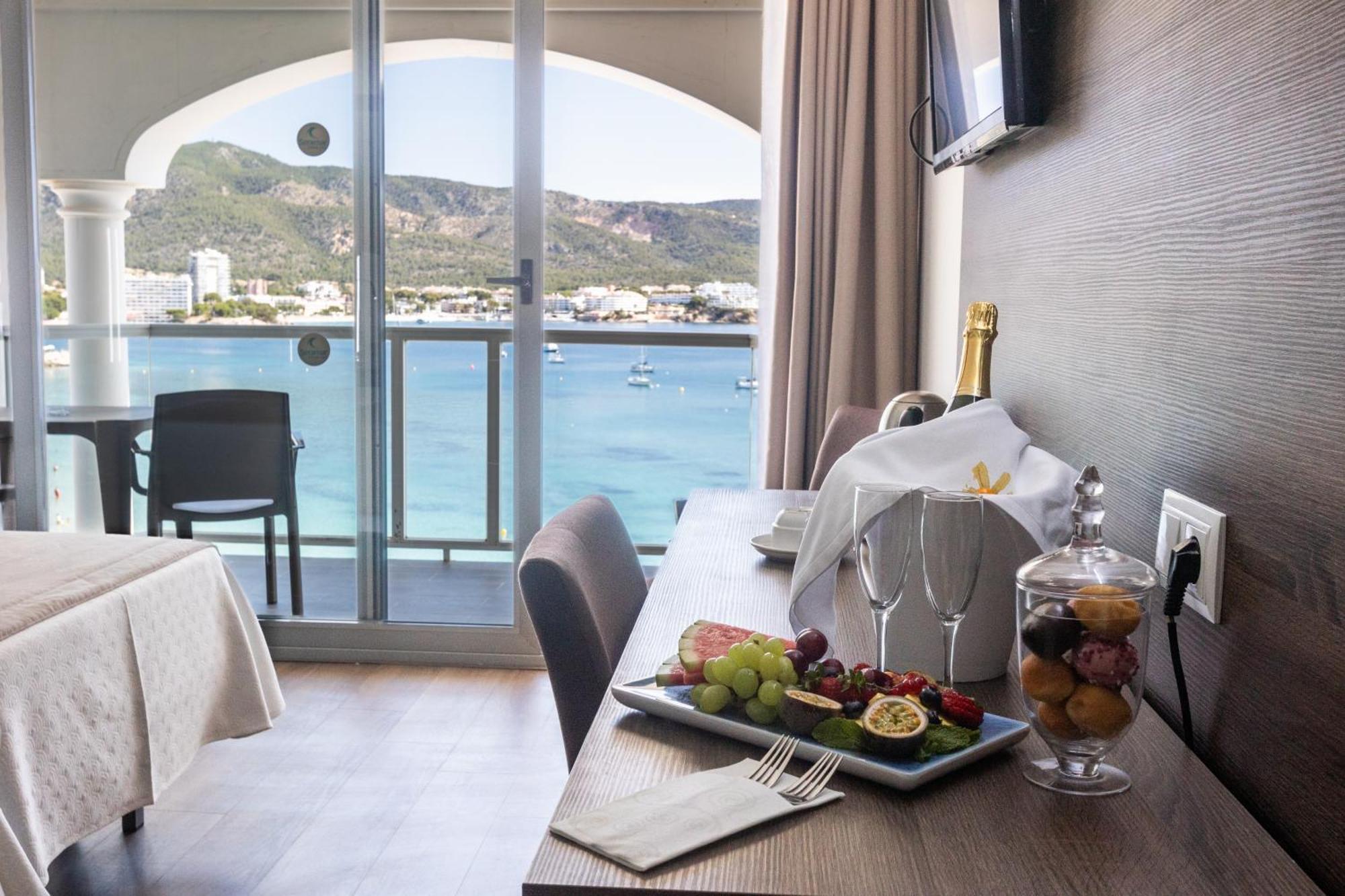Hotel Seramar Comodoro Playa Palmanova