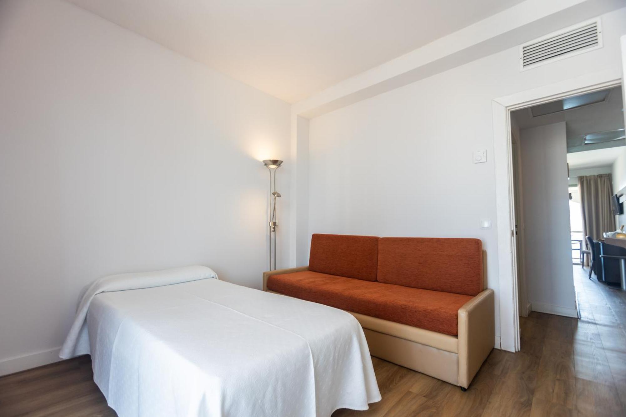 Hotel Seramar Comodoro Playa