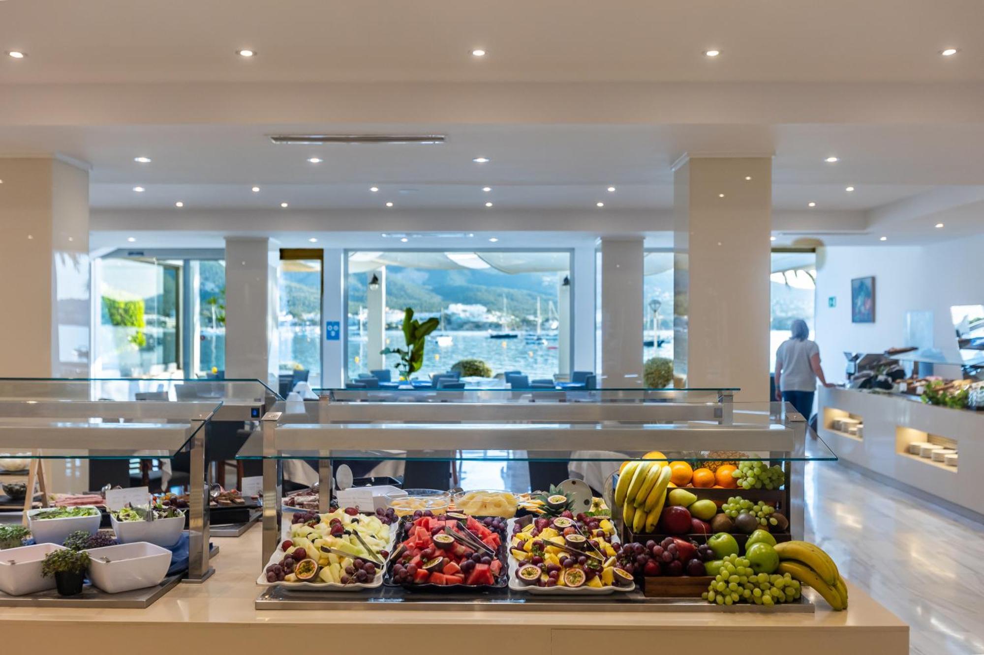 Hotel Seramar Comodoro Playa 4*