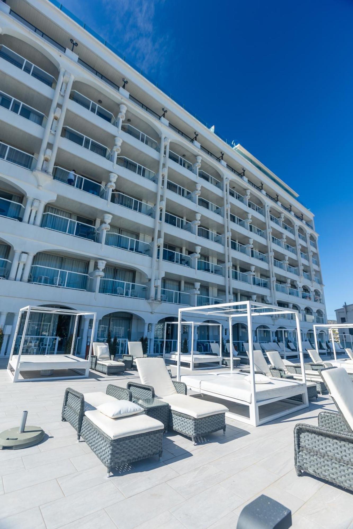 Seramar Comodoro Playa