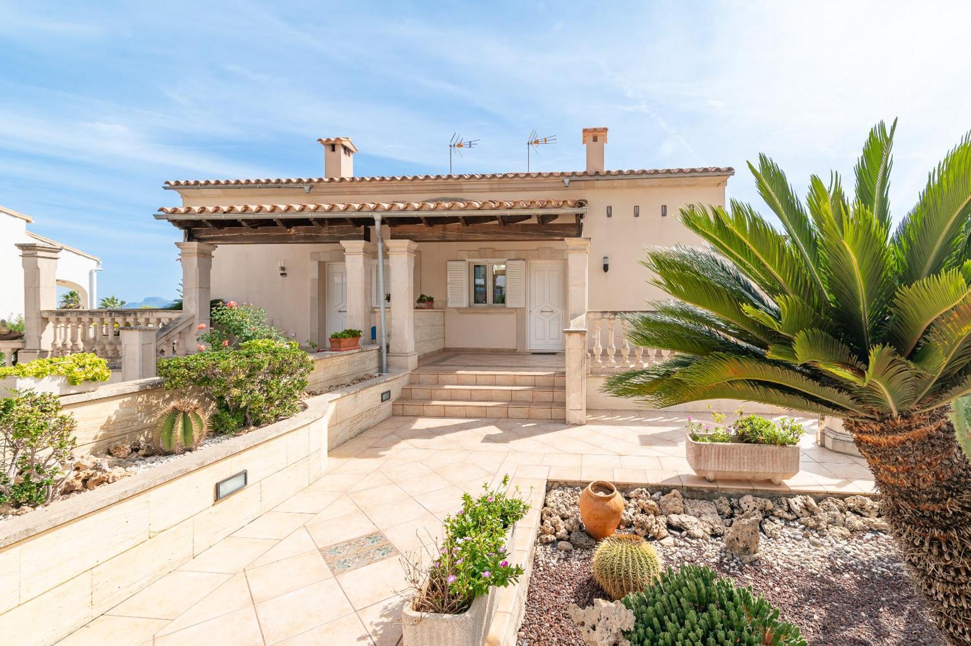 Arran De Mar Villa *