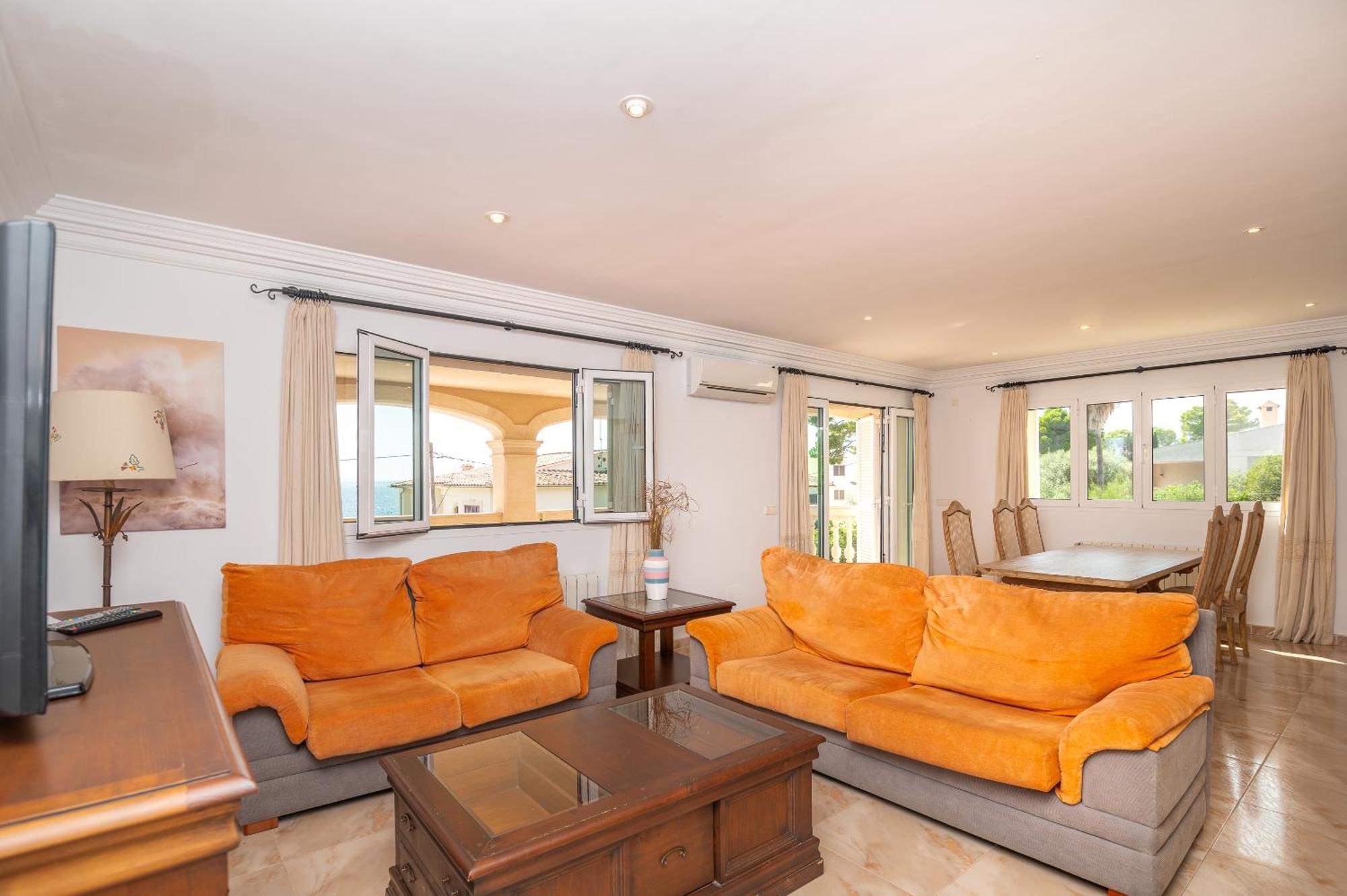 Arran De Mar Villa