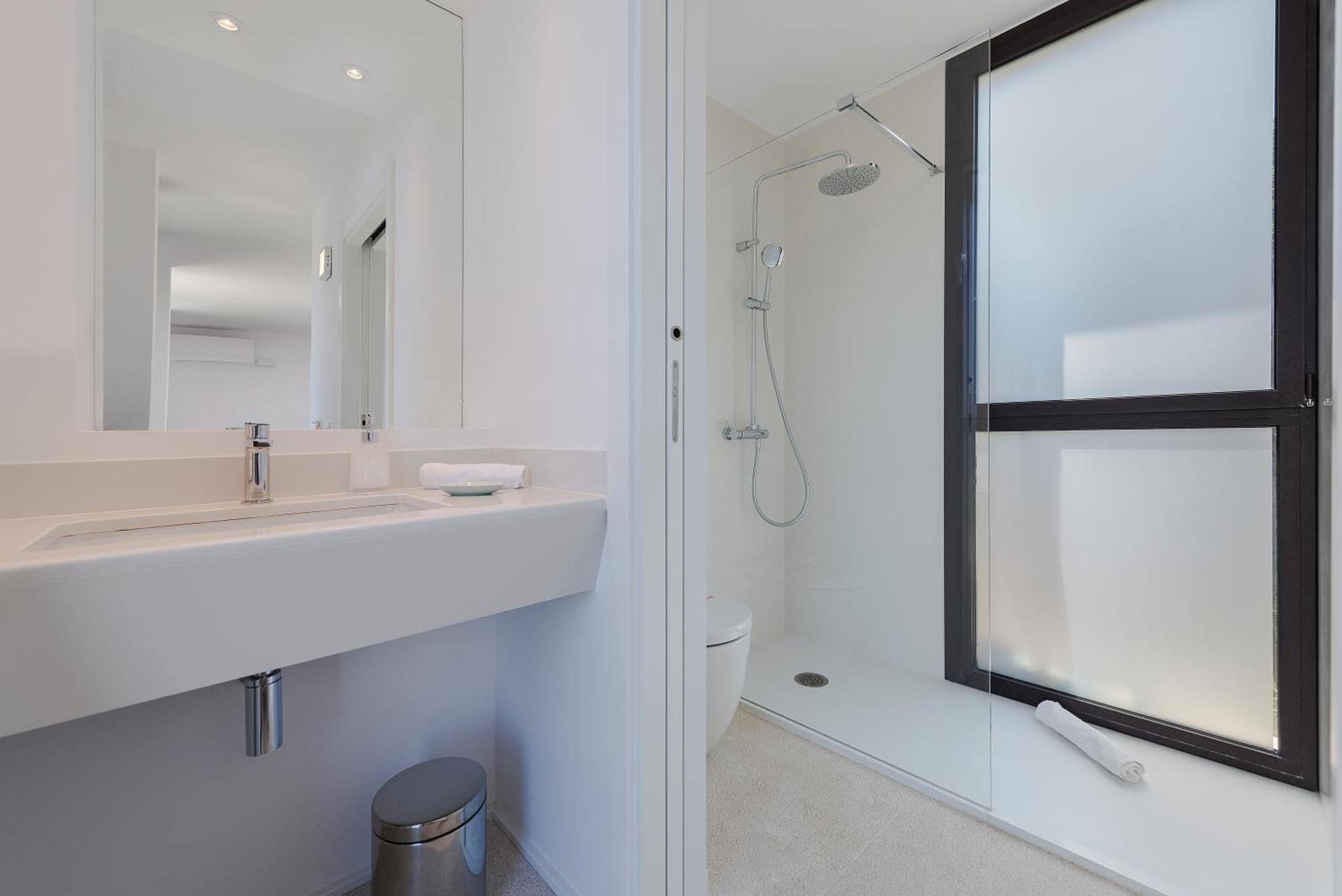 Seablue Alcudia - By Emerald Villa