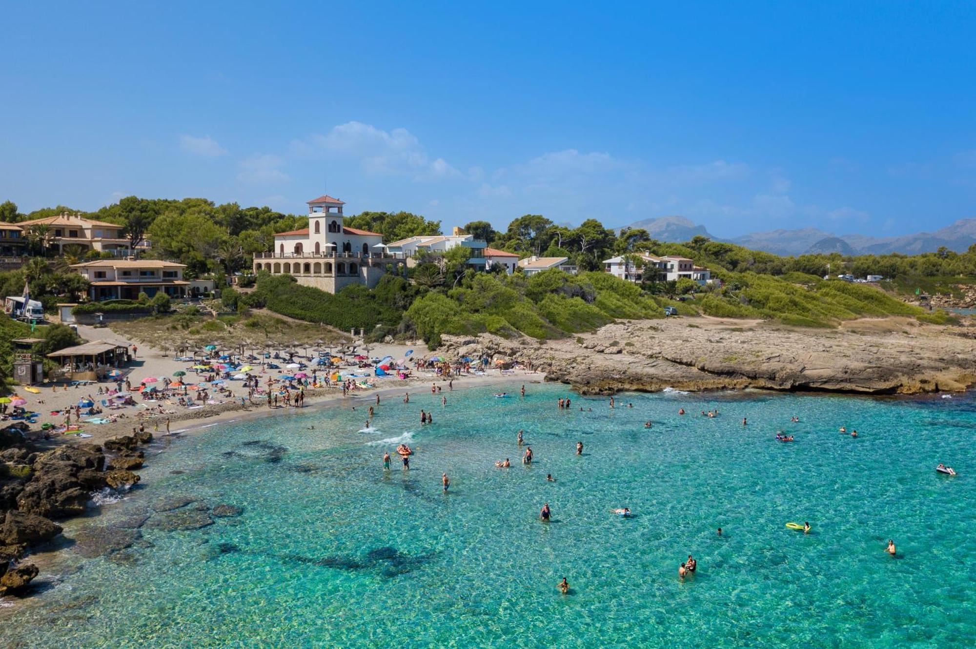Seablue Alcudia - By Emerald Villa