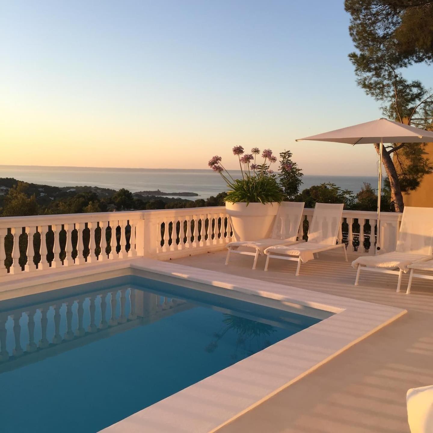 Deluxe With Seaview In Portals Villa Costa D'En Blanes