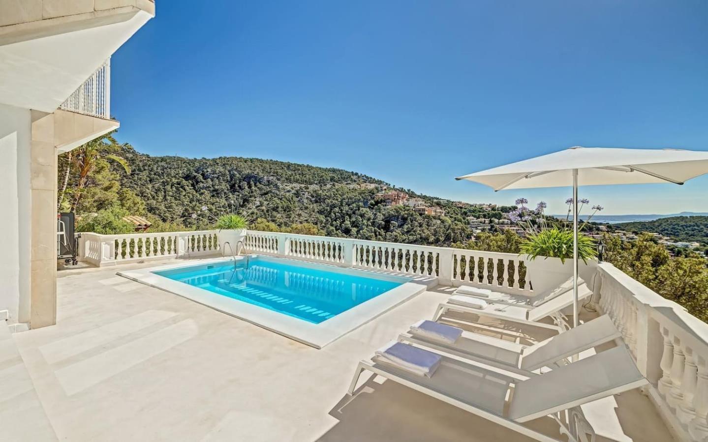 Villa Deluxe With Seaview In Portals