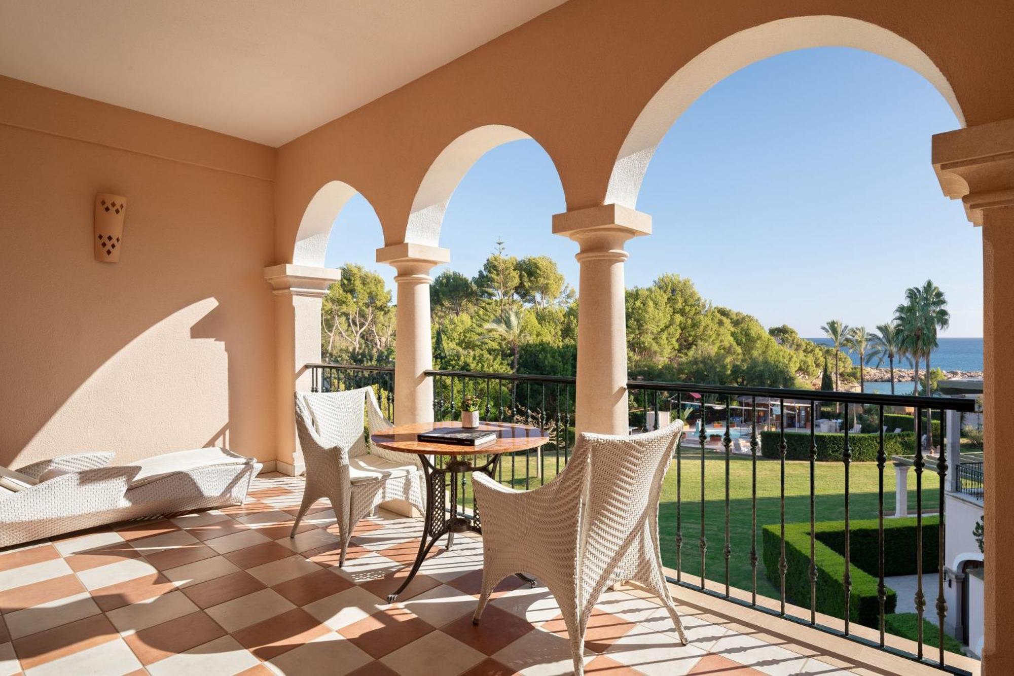 Resort The St. Regis Mardavall Mallorca Palmanova