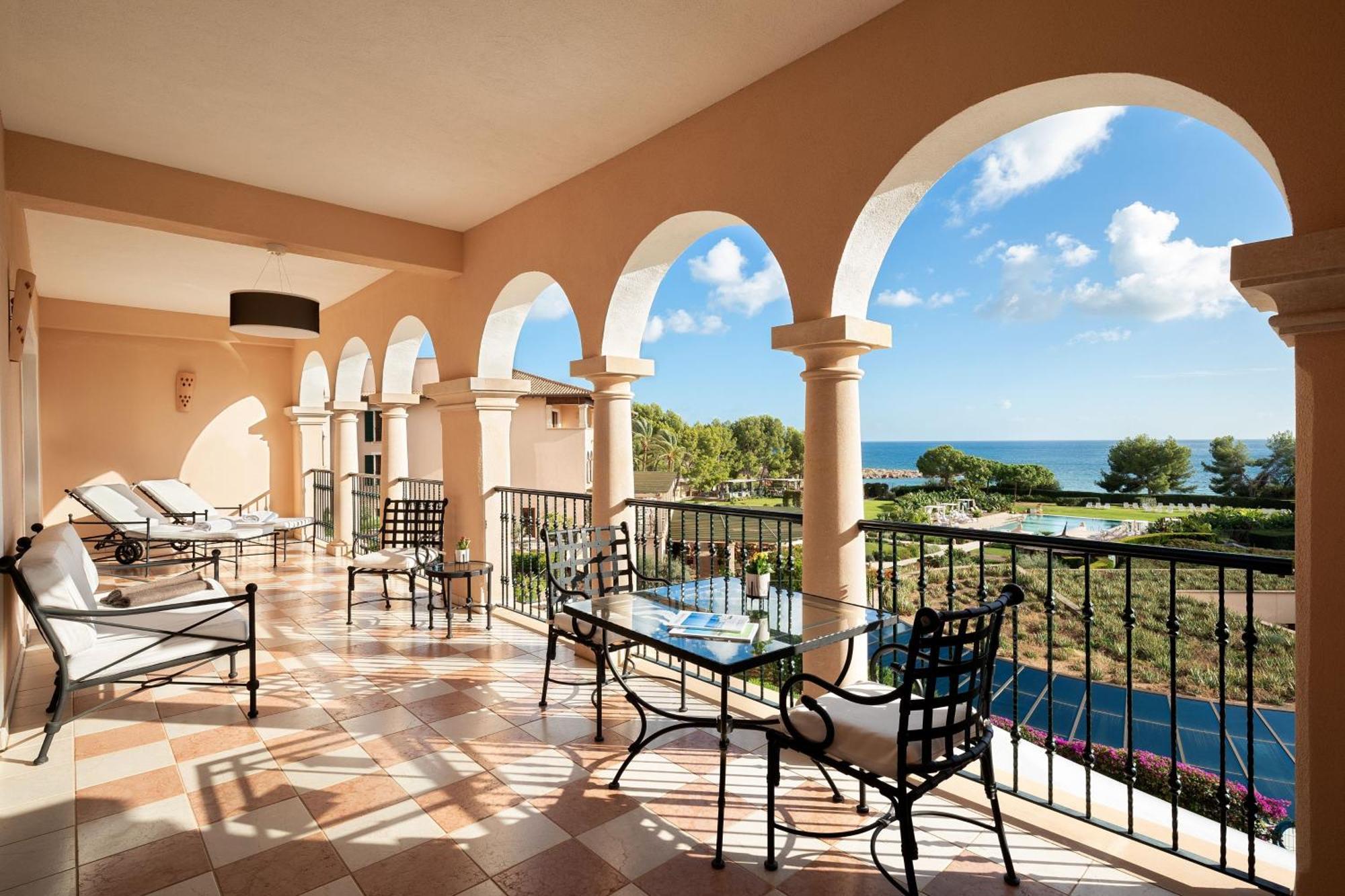 The St. Regis Mardavall Mallorca