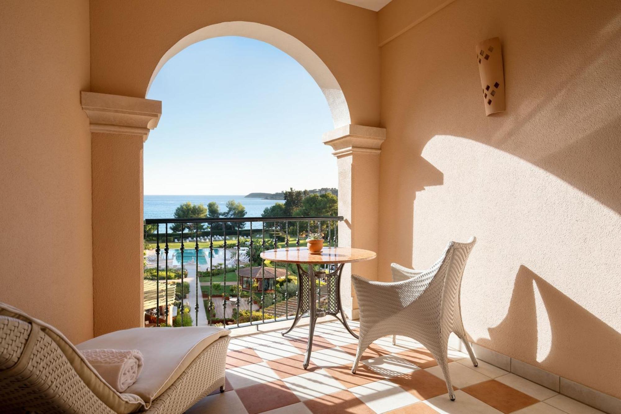 The St. Regis Mardavall Mallorca