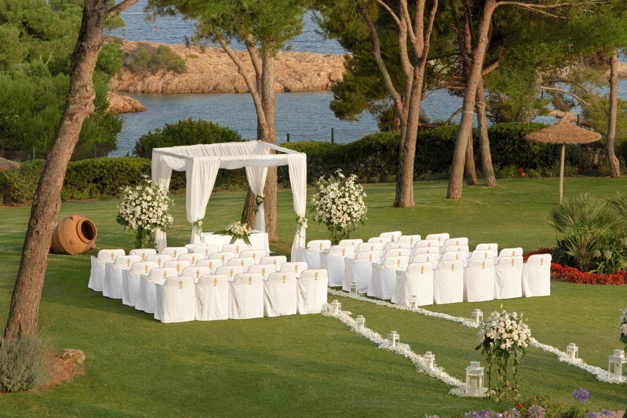 The St. Regis Mardavall Mallorca Resort Palmanova