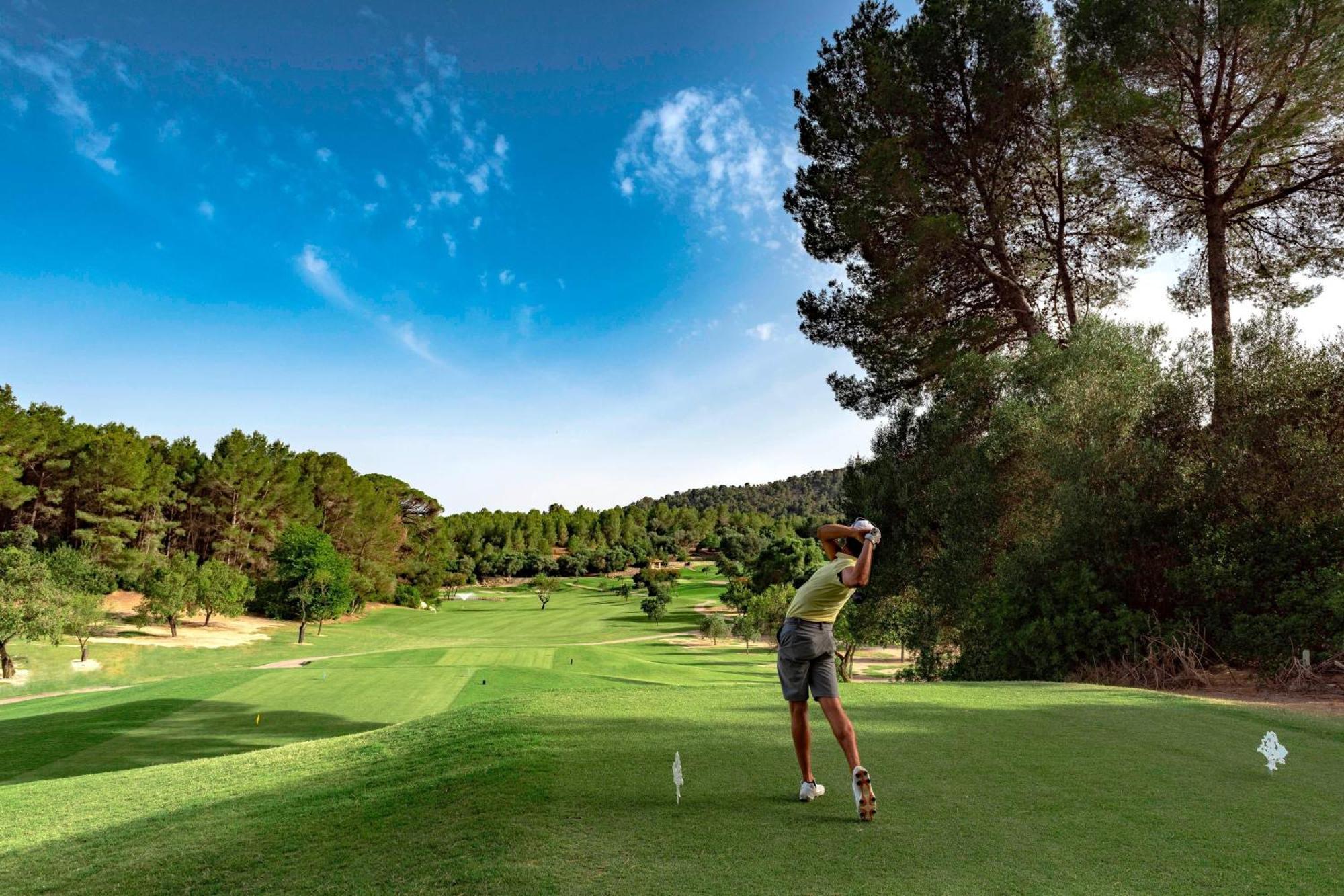 The St. Regis Mardavall Mallorca 5*