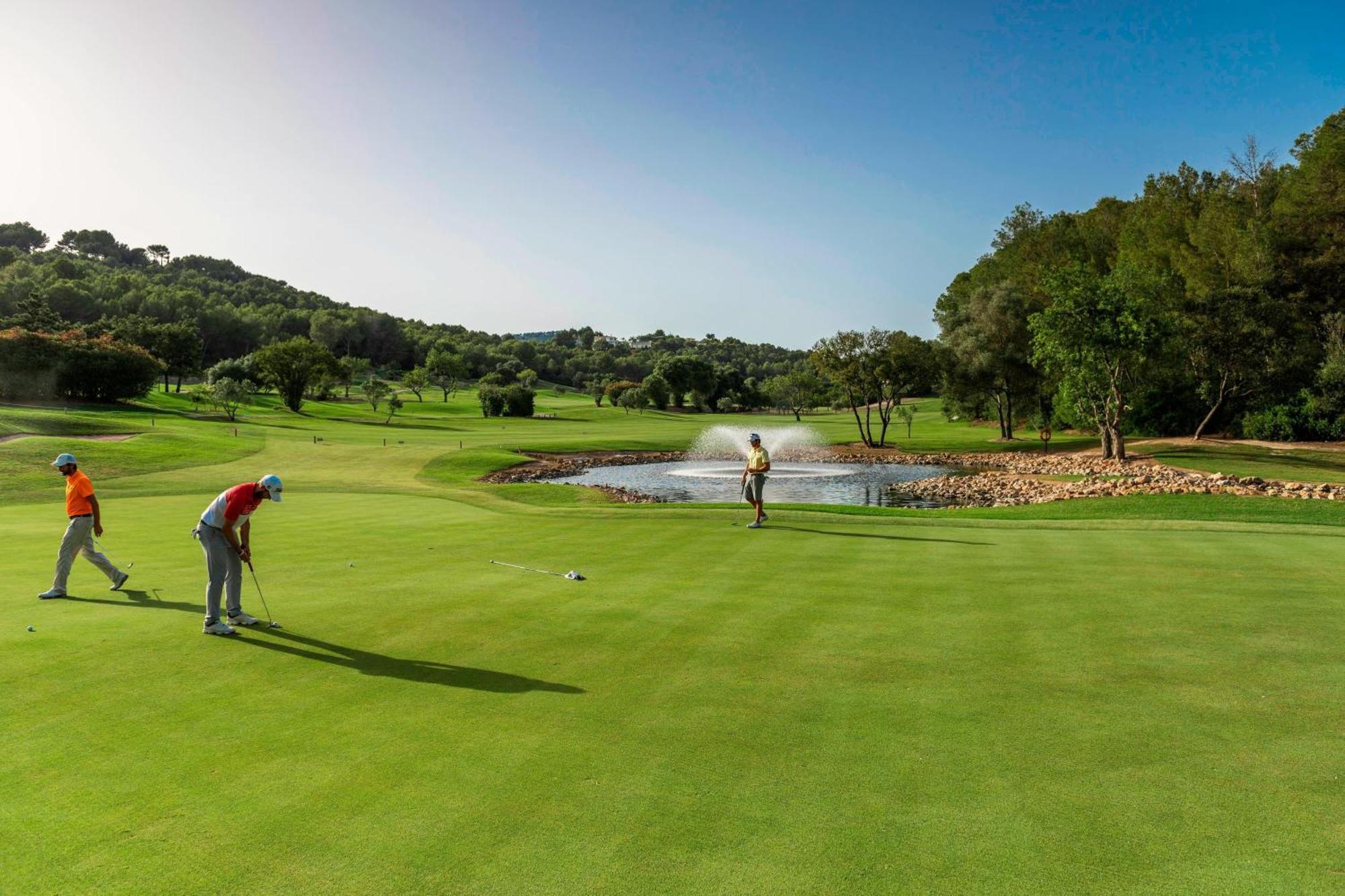 Resort The St. Regis Mardavall Mallorca