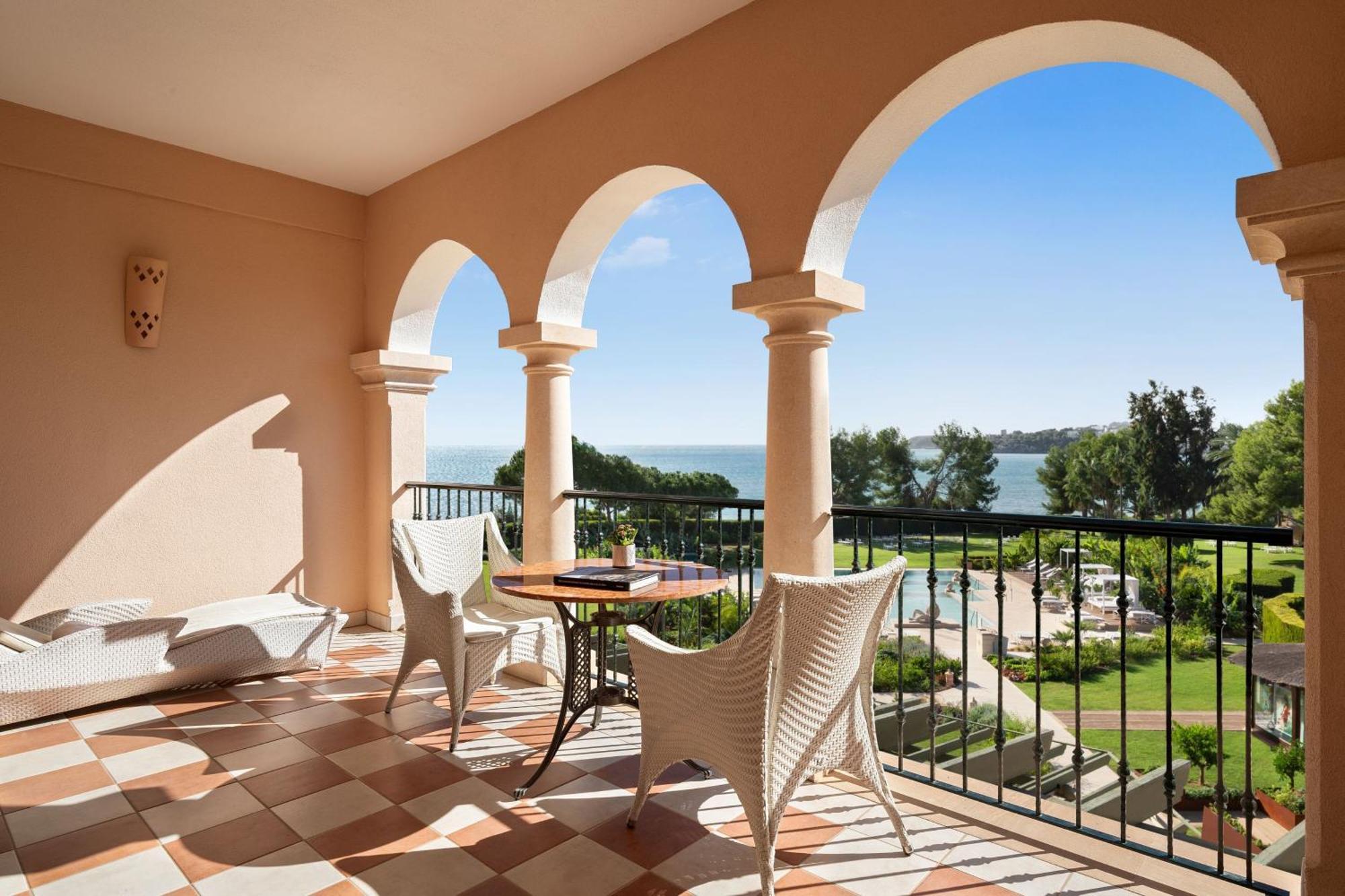 Resort The St. Regis Mardavall Mallorca 5*