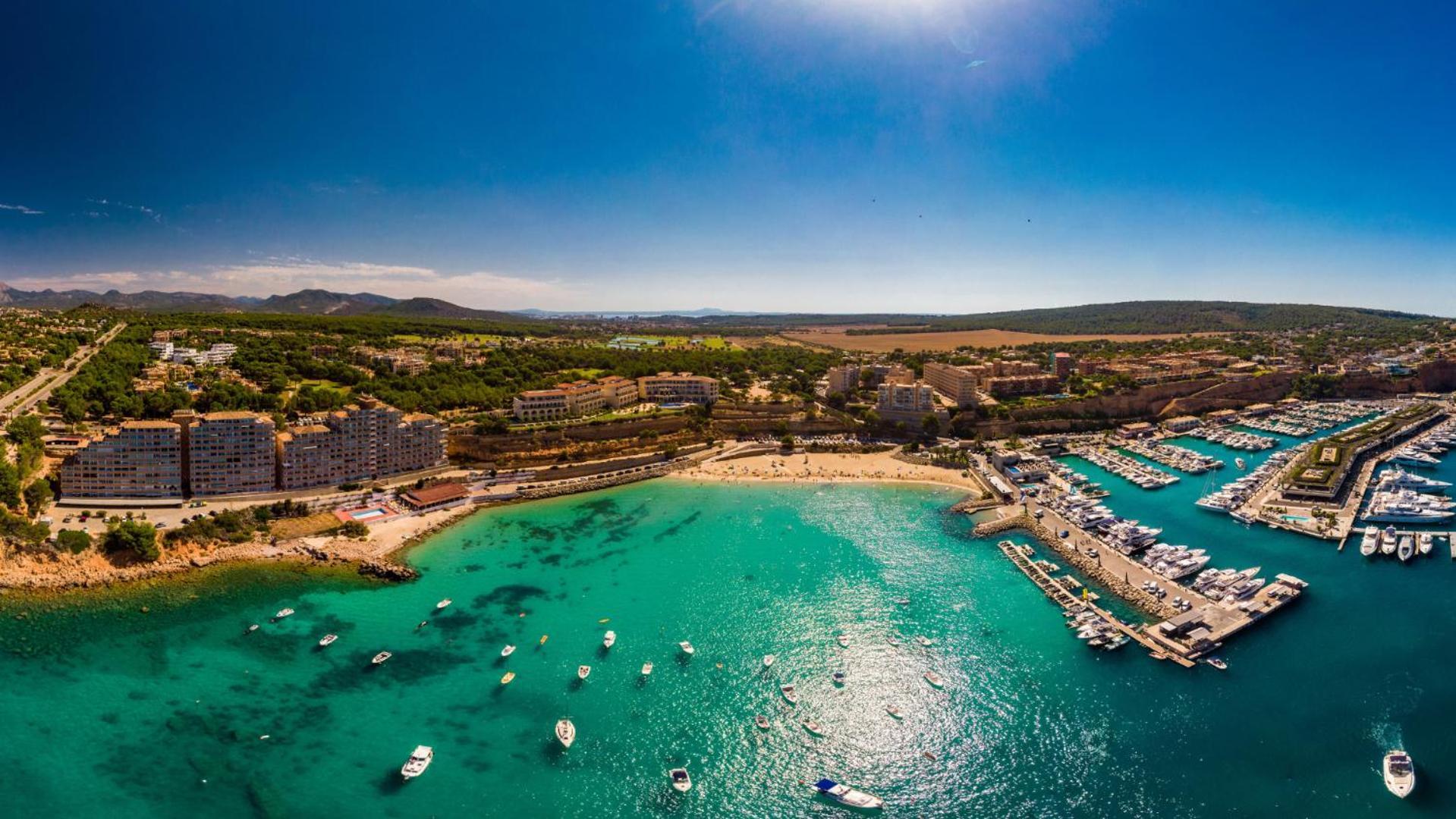 Vip Seafront Villa