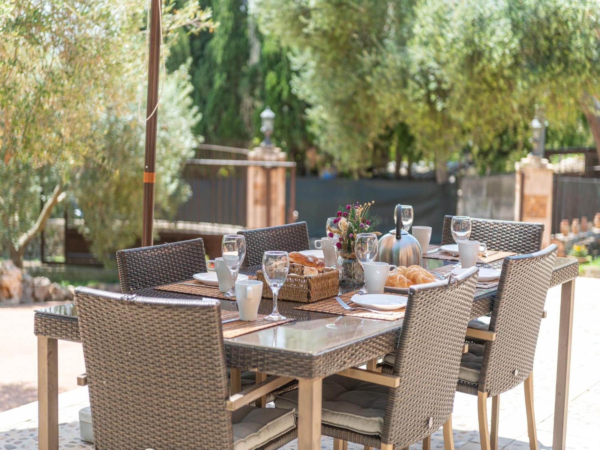 Villa Alcudiola - With Private Pool Free Wifi
