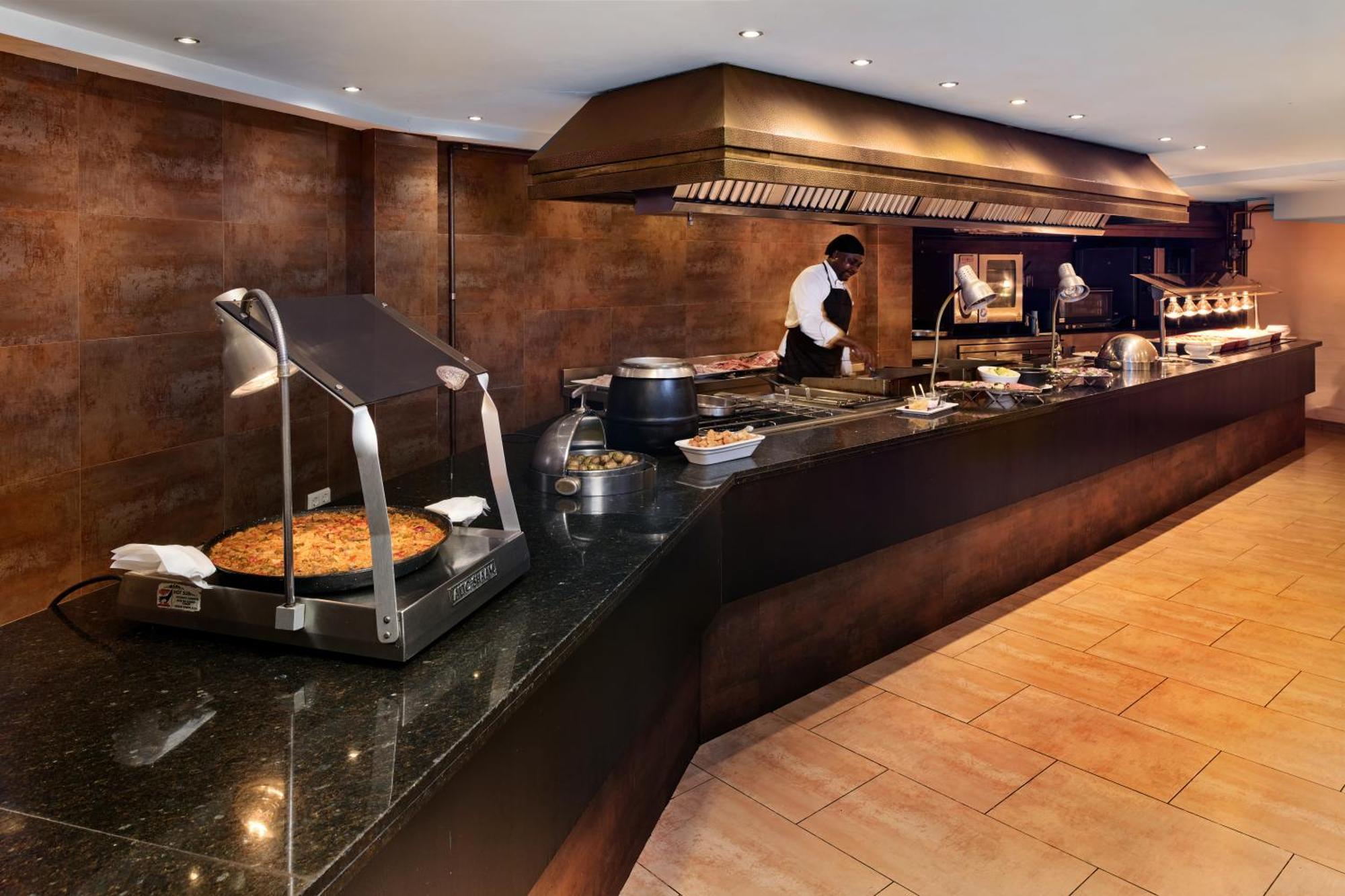 Hotel Grupotel Orient 4*