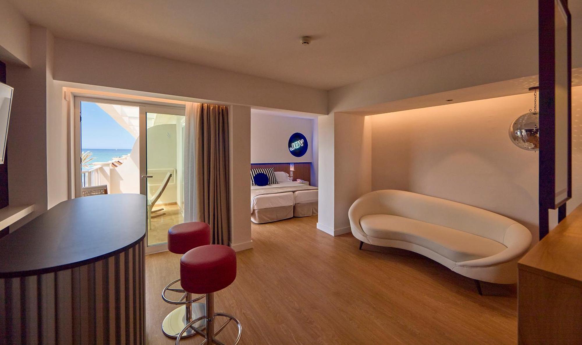 Hotel Universal Neptuno (adults Only)