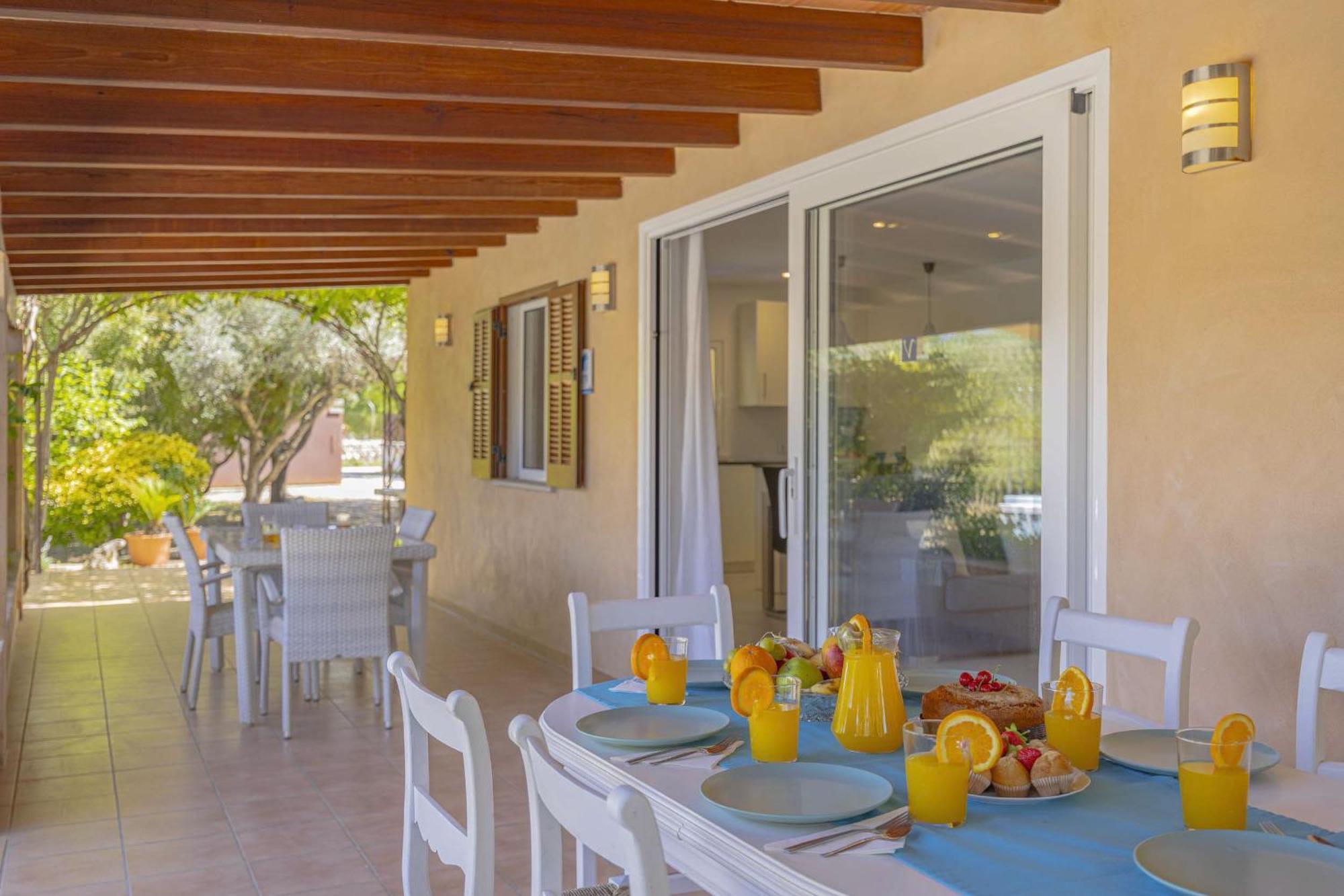 Biel Villa *