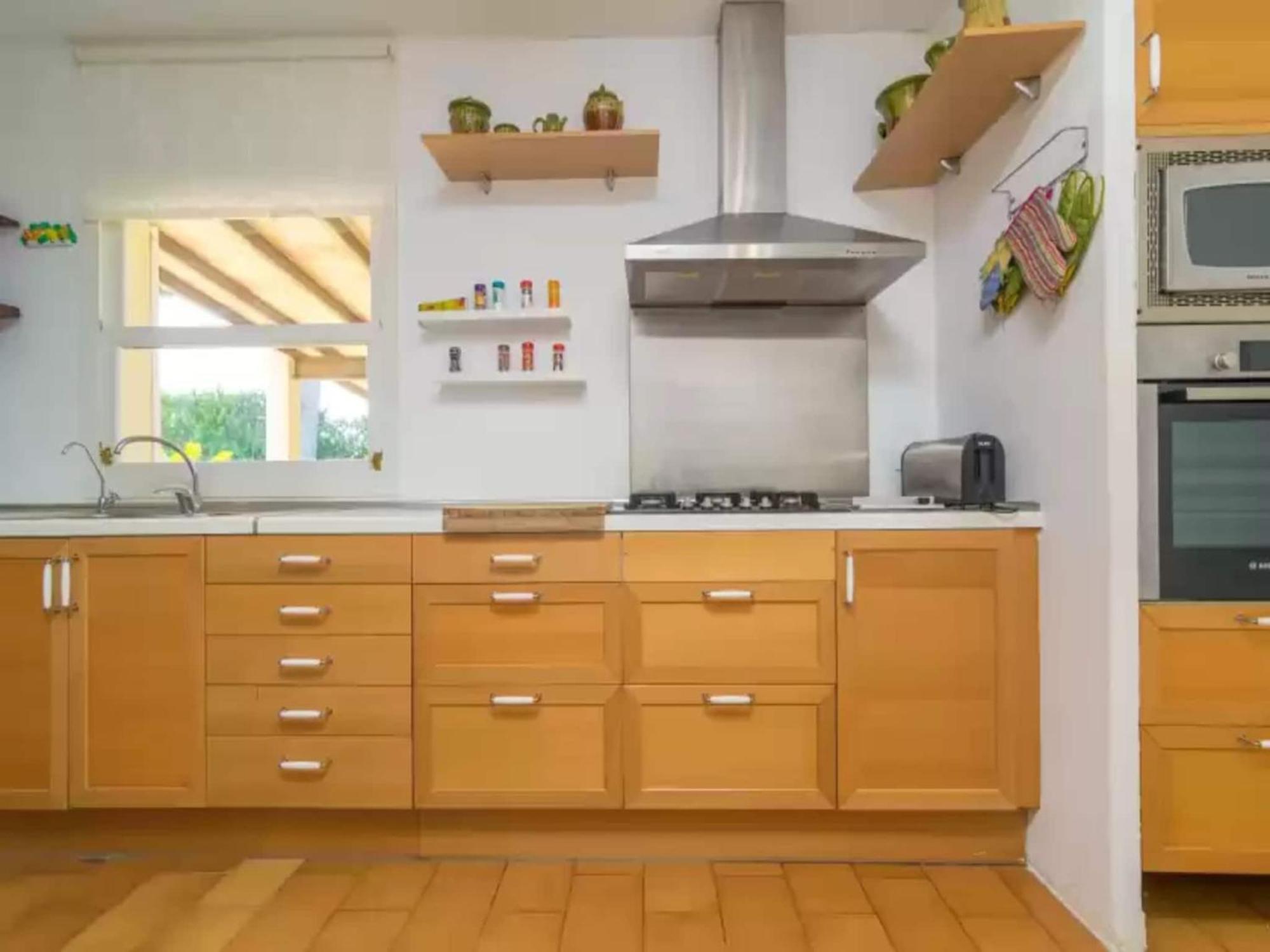 Villa El Pradillo-villa With Private Pool Free Wifi Plamanyola