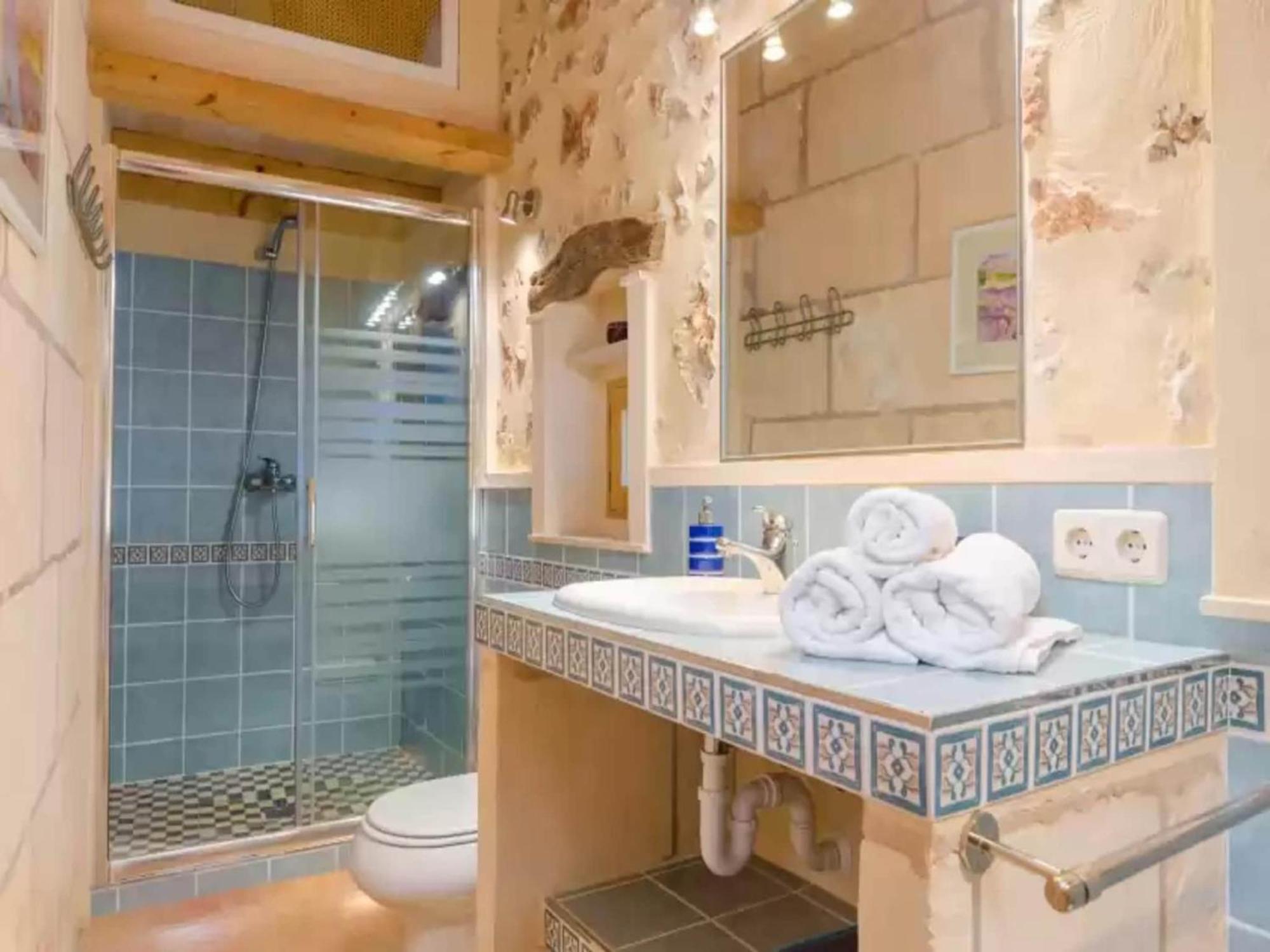 Villa Gelat - With Private Pool In Costitx (Mallorca)