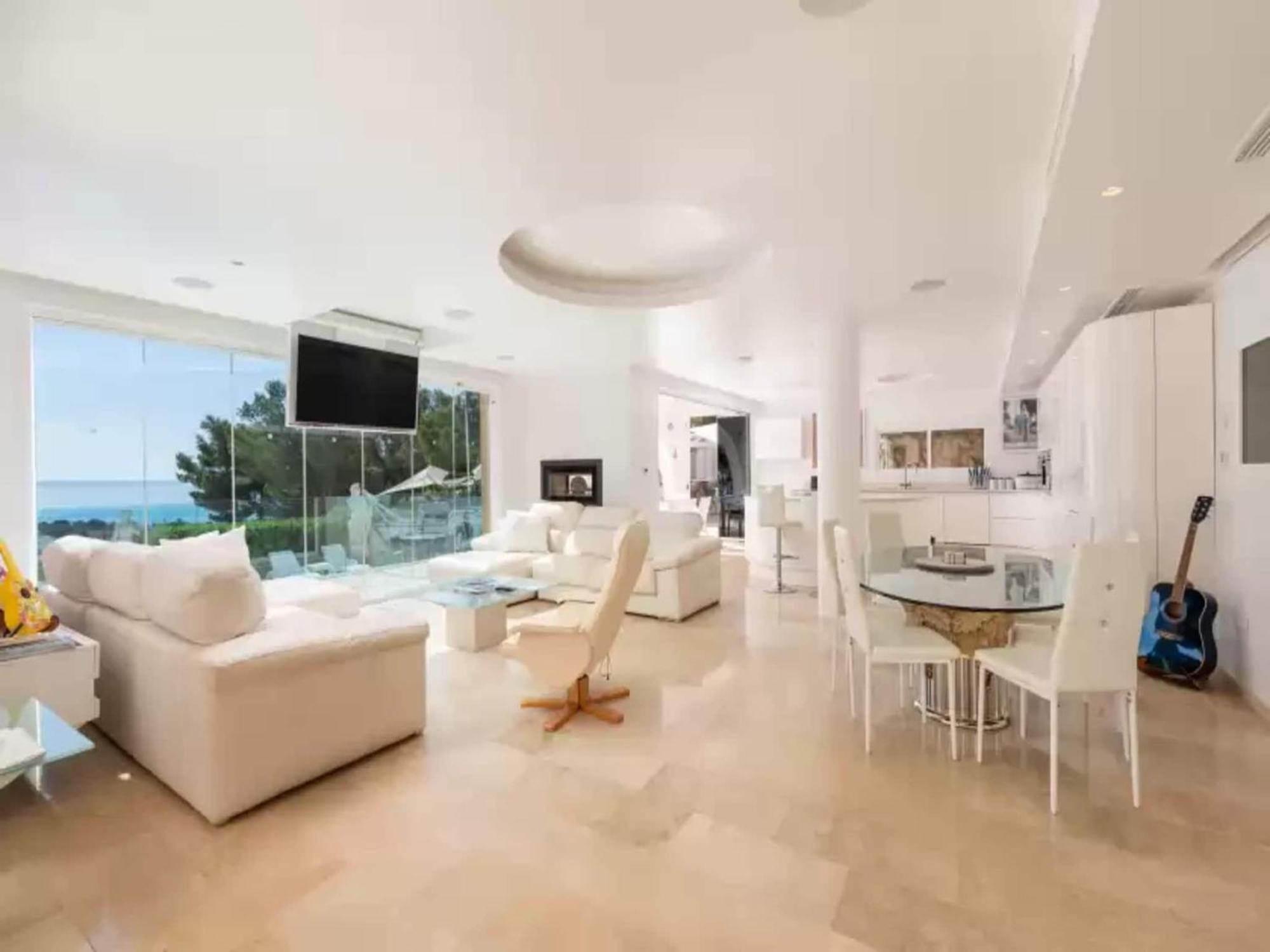 Ocean View With Private Pool