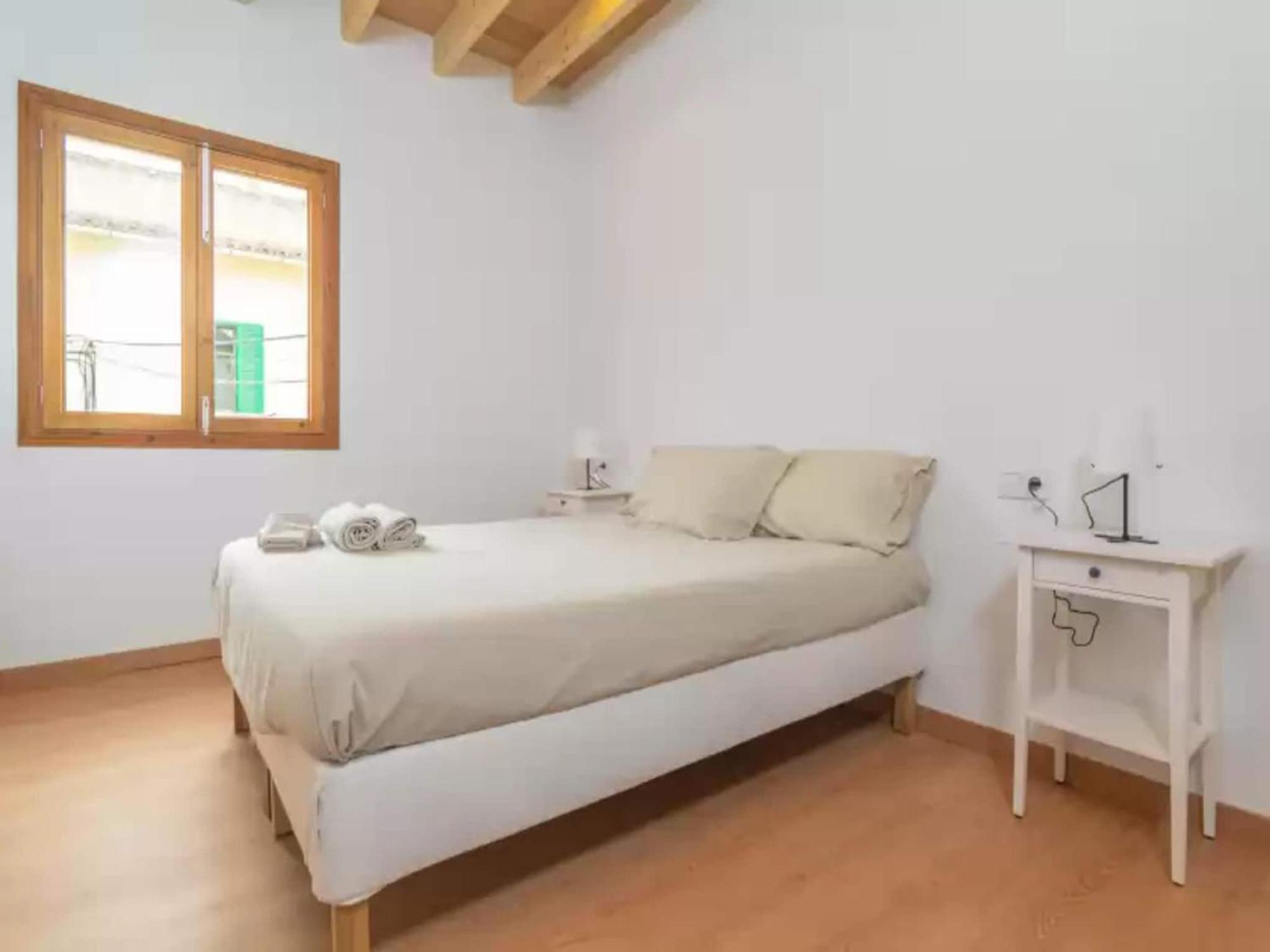 Serral With Private Pool In Villa