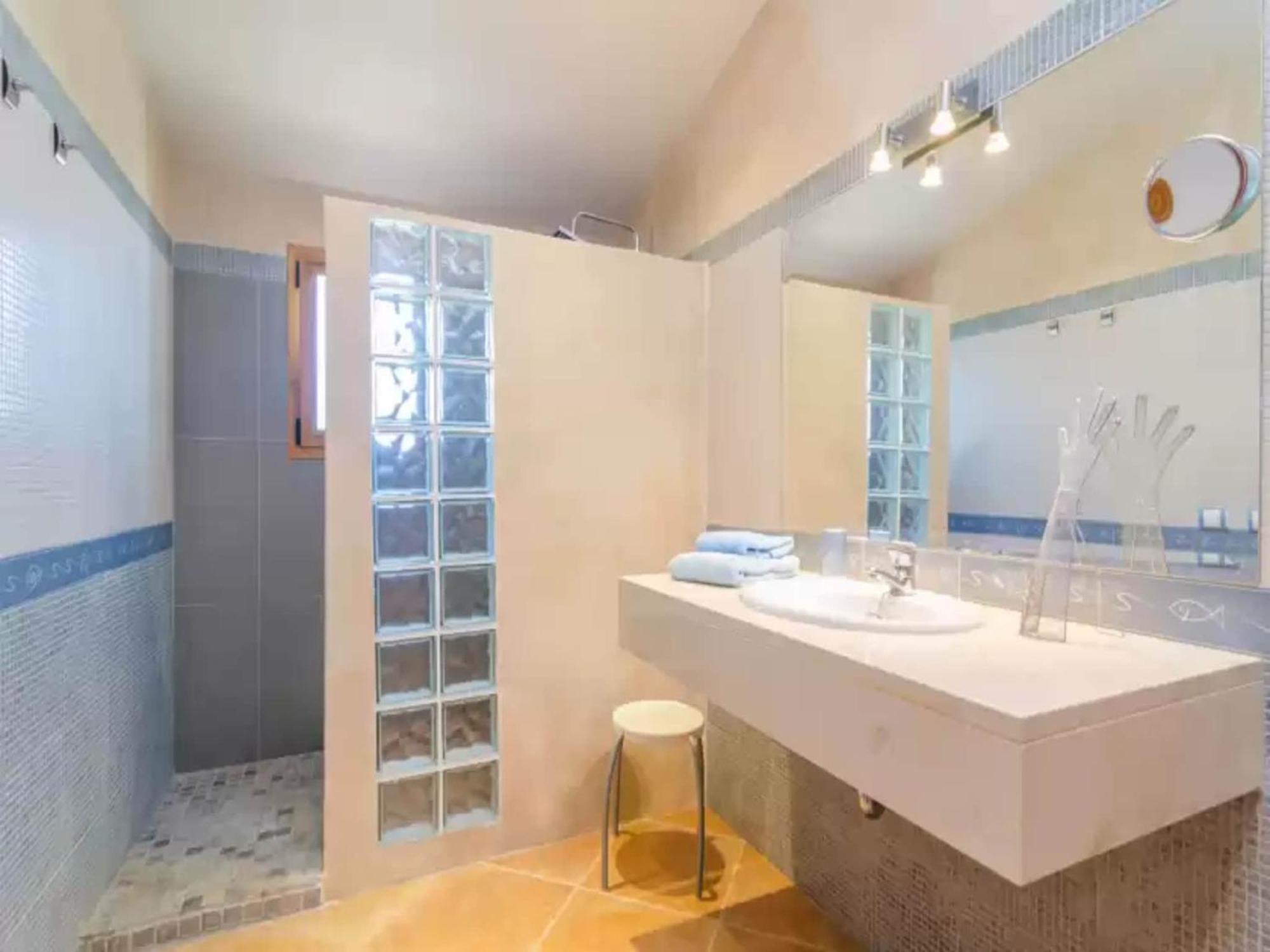 With Private Pool Free Wifi *