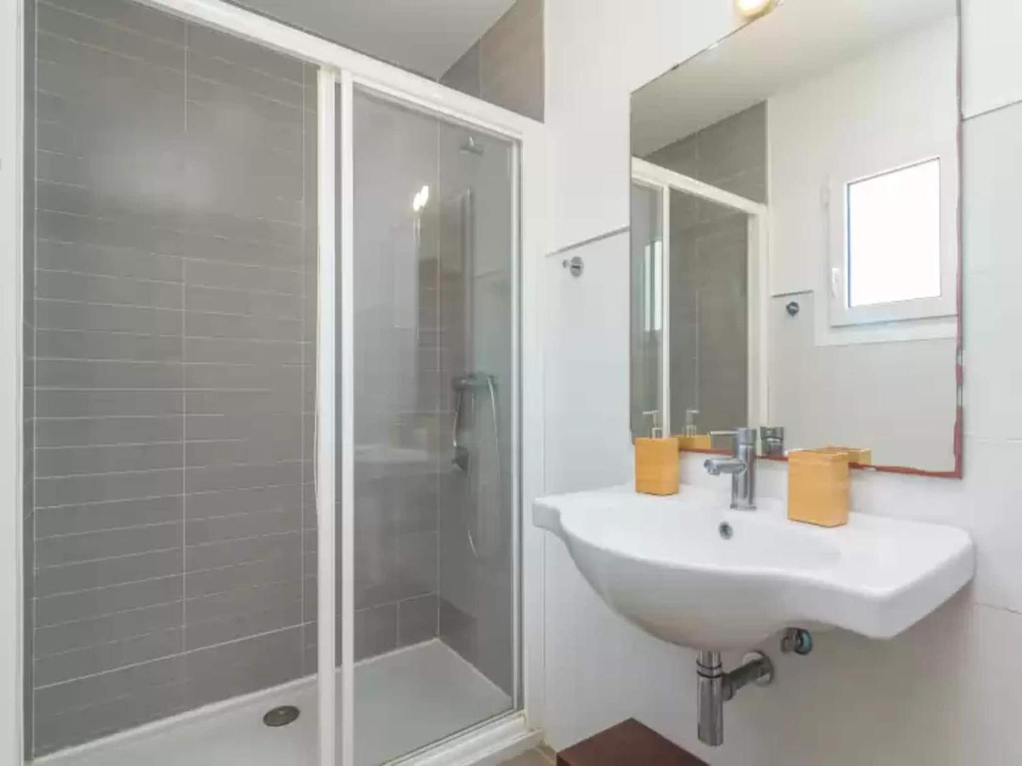 Blanca With Private Pool Villa *