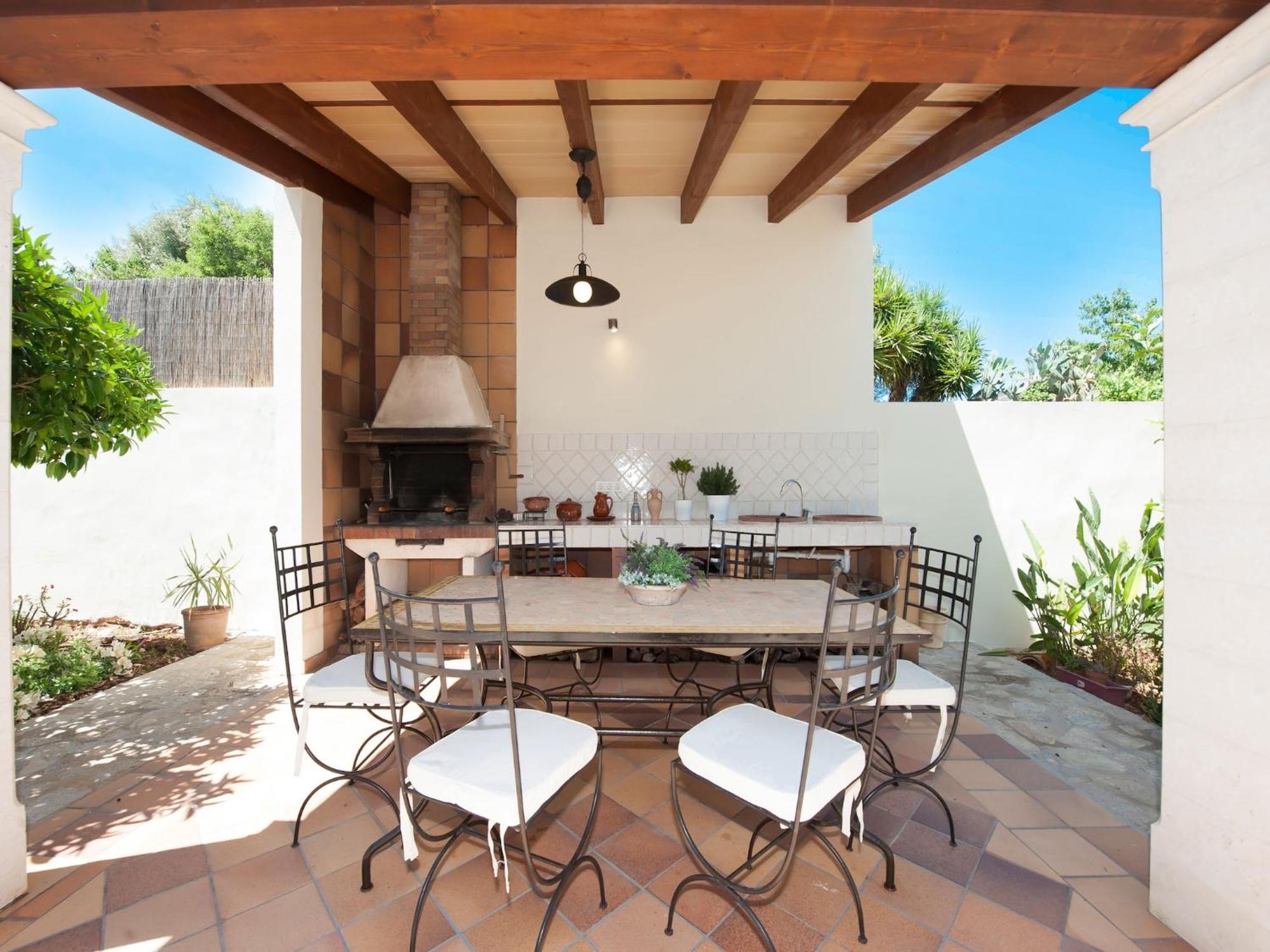 With Private Pool In Villa Ariany