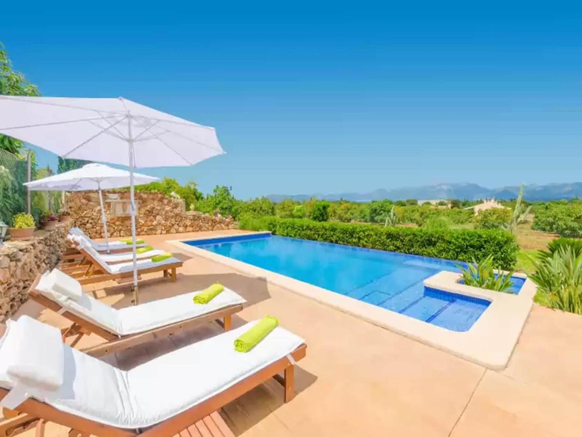 Es Moya Des Pins With Private Pool