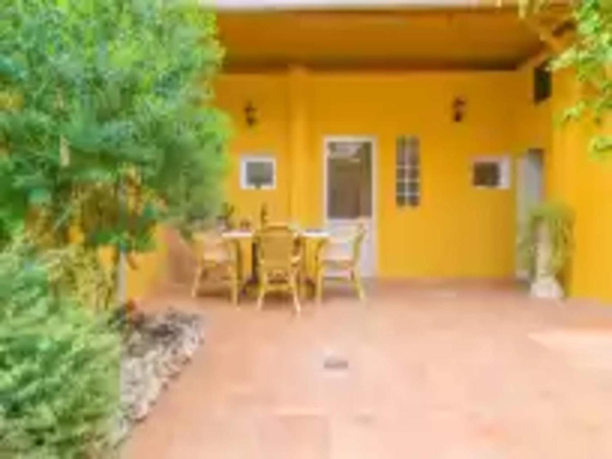 House In Free Wifi *