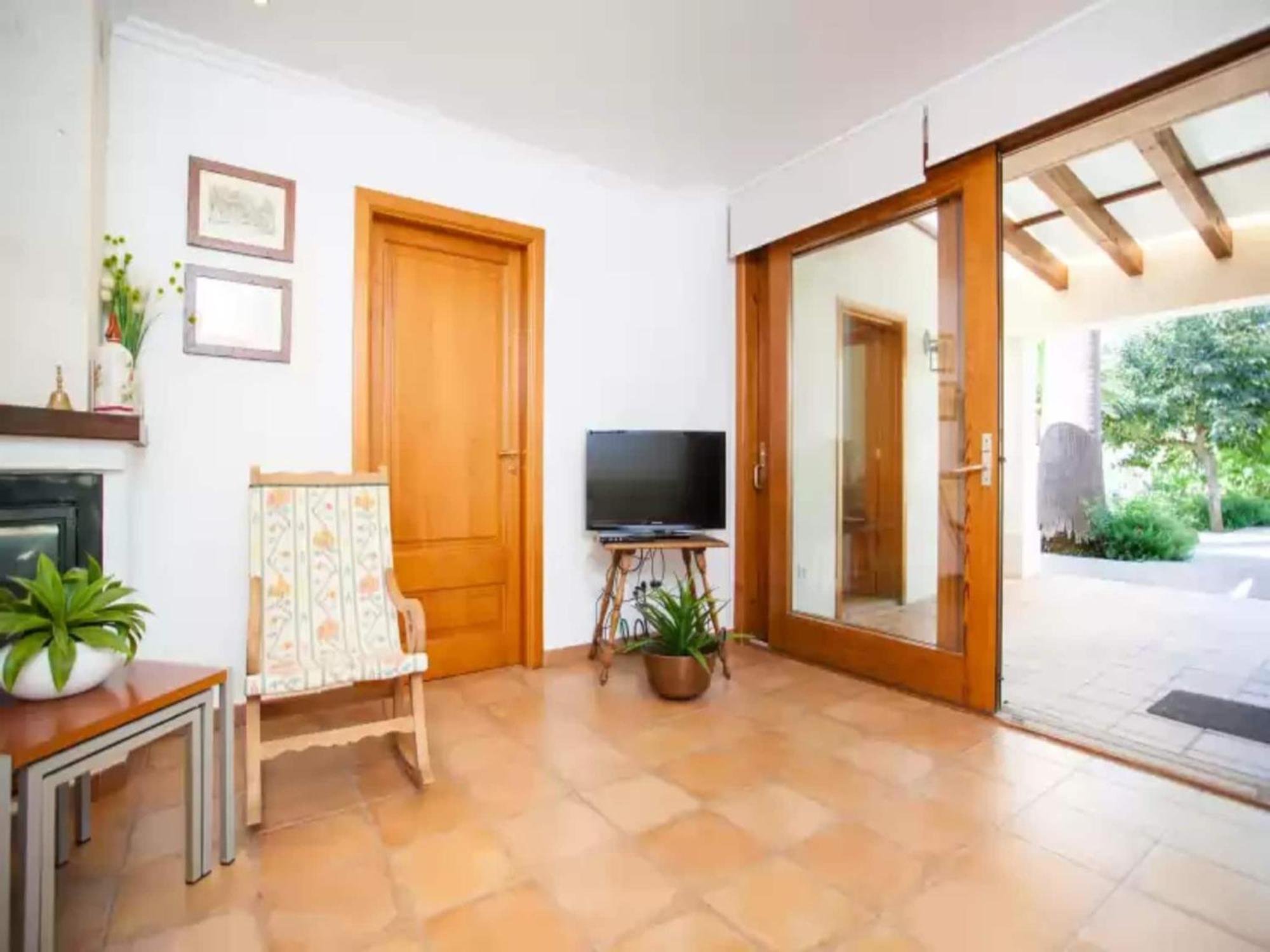 Villa With Private Pool In
