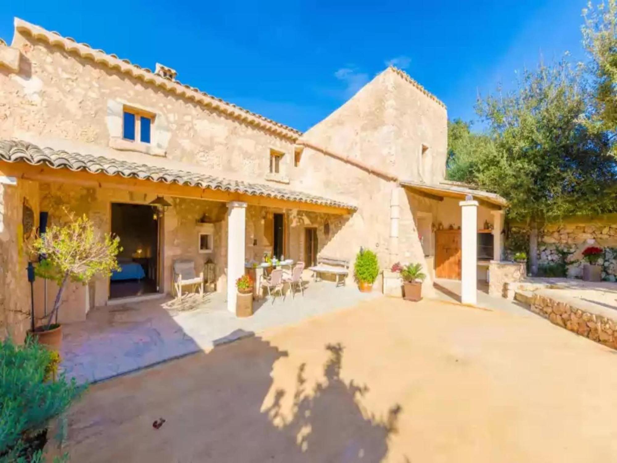 Gelat - With Private Pool In * Costitx (Mallorca)
