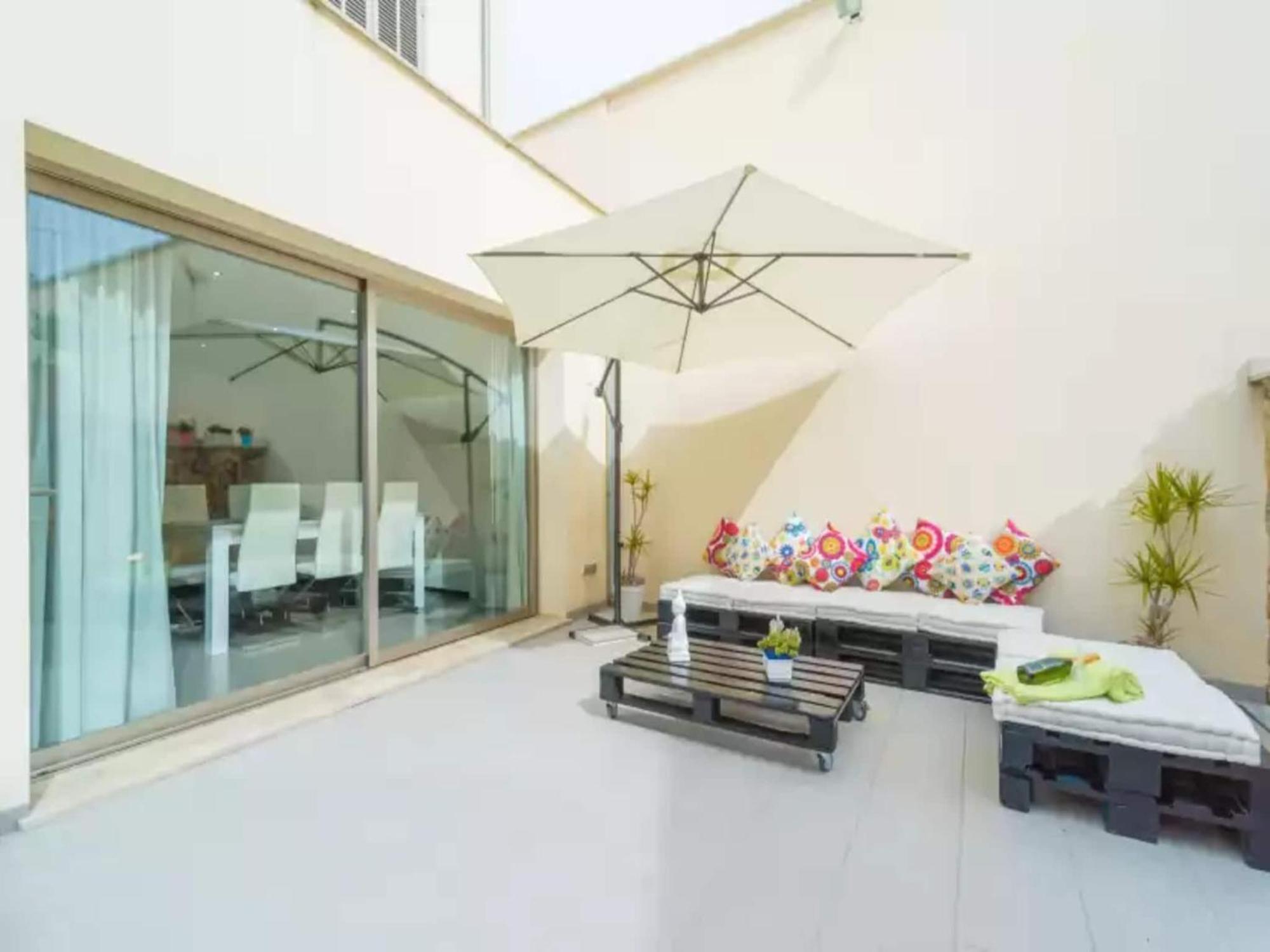 Chalet Lovely With Terrace *