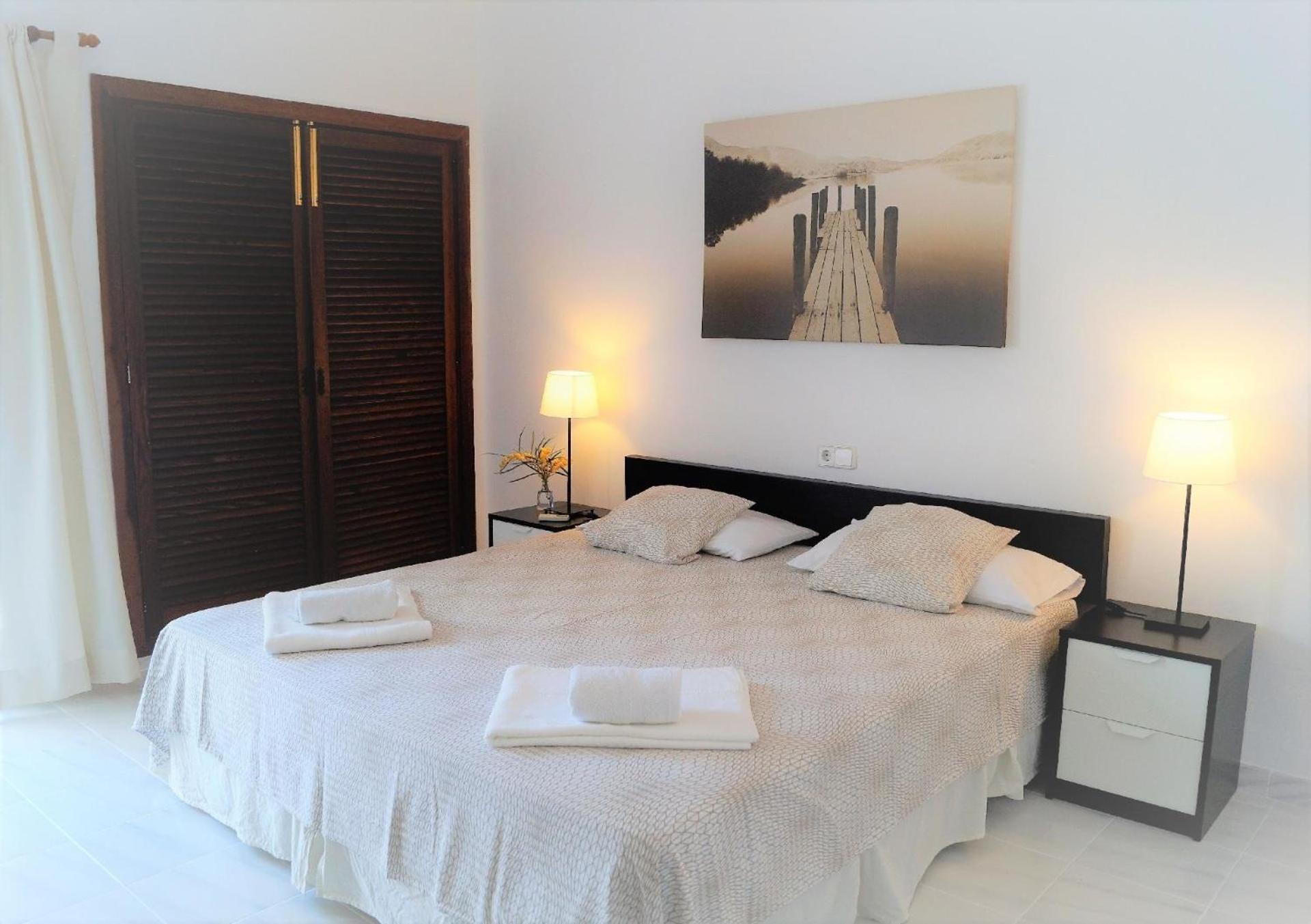 Zentral Gelegen In Einer Wohnanlage Mit Gemeinschaftspool, Nur Wenige Meter Vom Entfernt Apartamento Cala D´Or