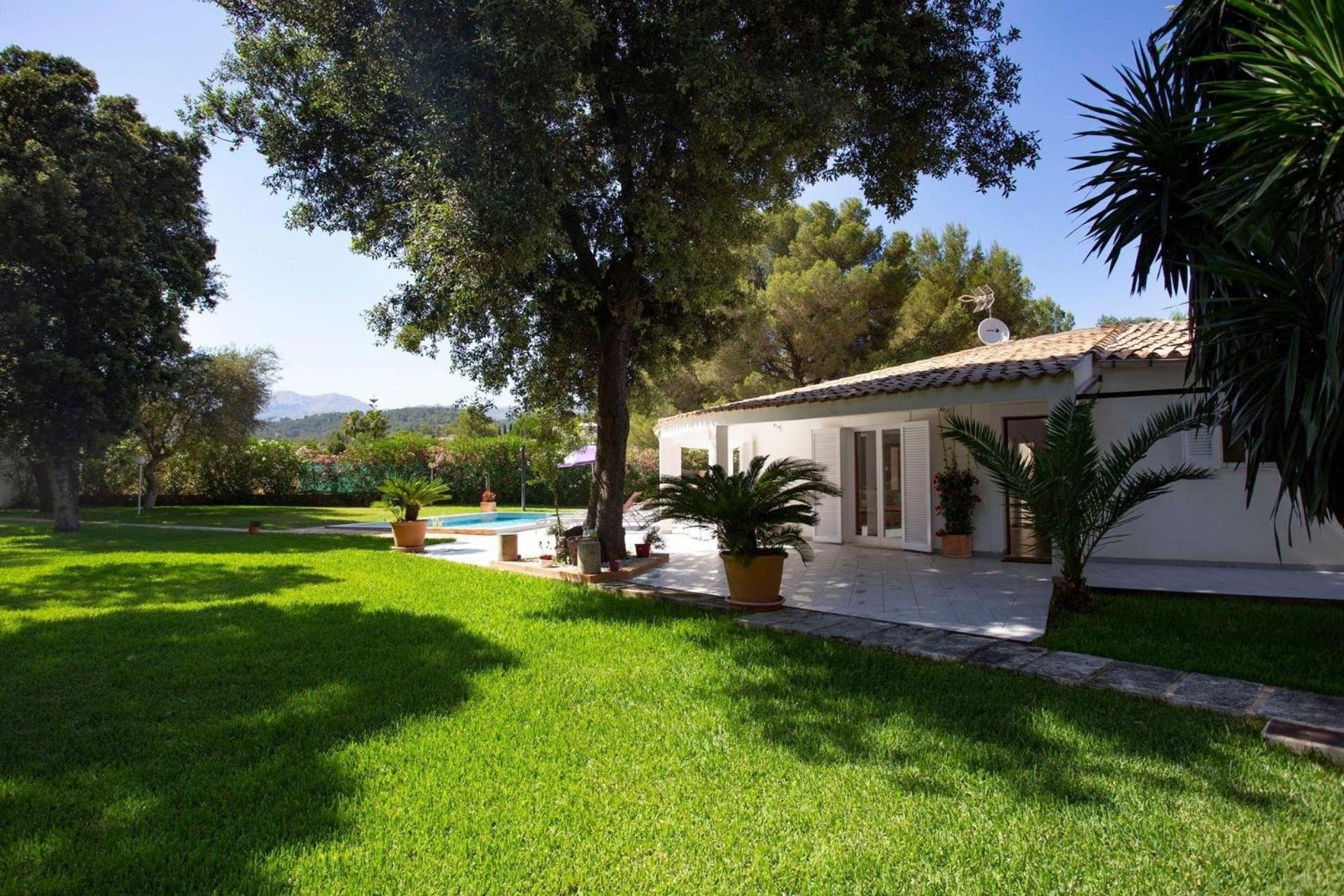 Doppelhaushaelfte Mit Pool, Garten Und Klimaanlage Сasa de vacaciones Crestatx