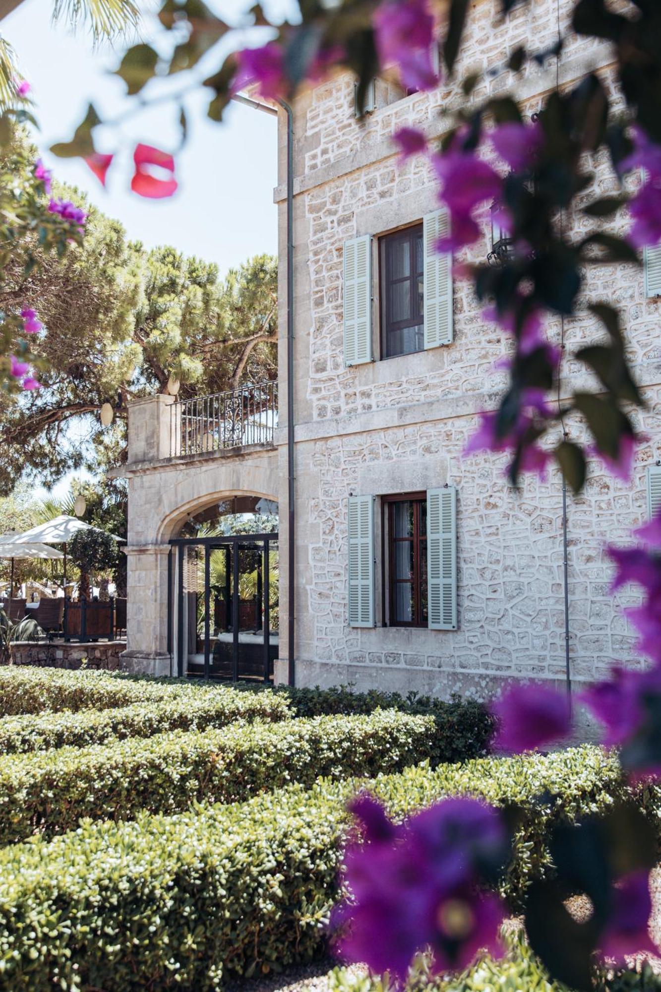 Hotel Cal Reiet Holistic Retreat 4*
