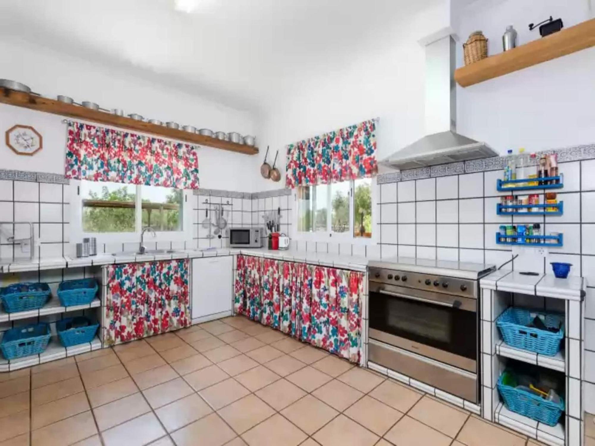 Villa With Private Pool In