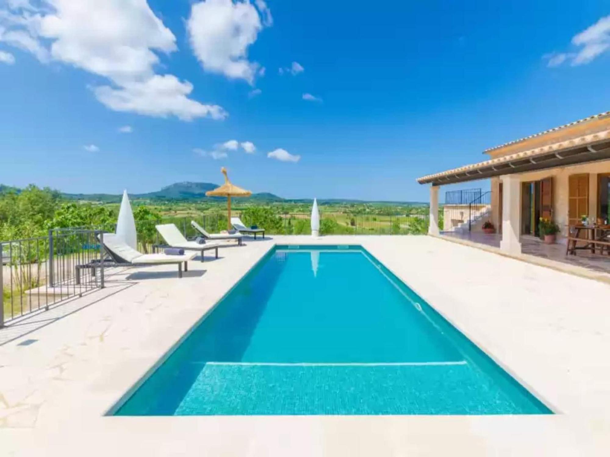Son Roca With Private Pool In Villa Montuiri (Mallorca)