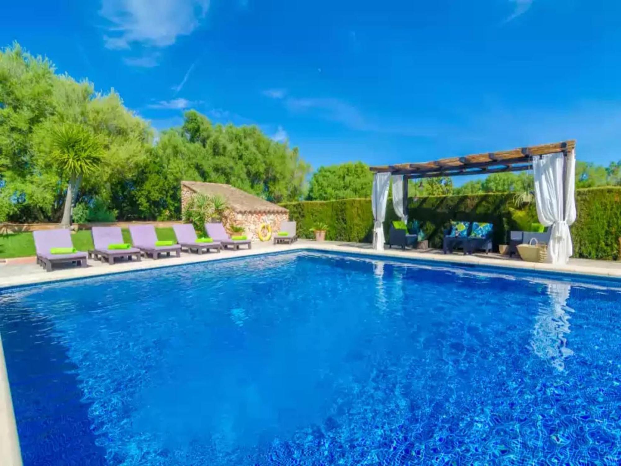 With Private Pool In Villa Fenalitx (Fenalich)