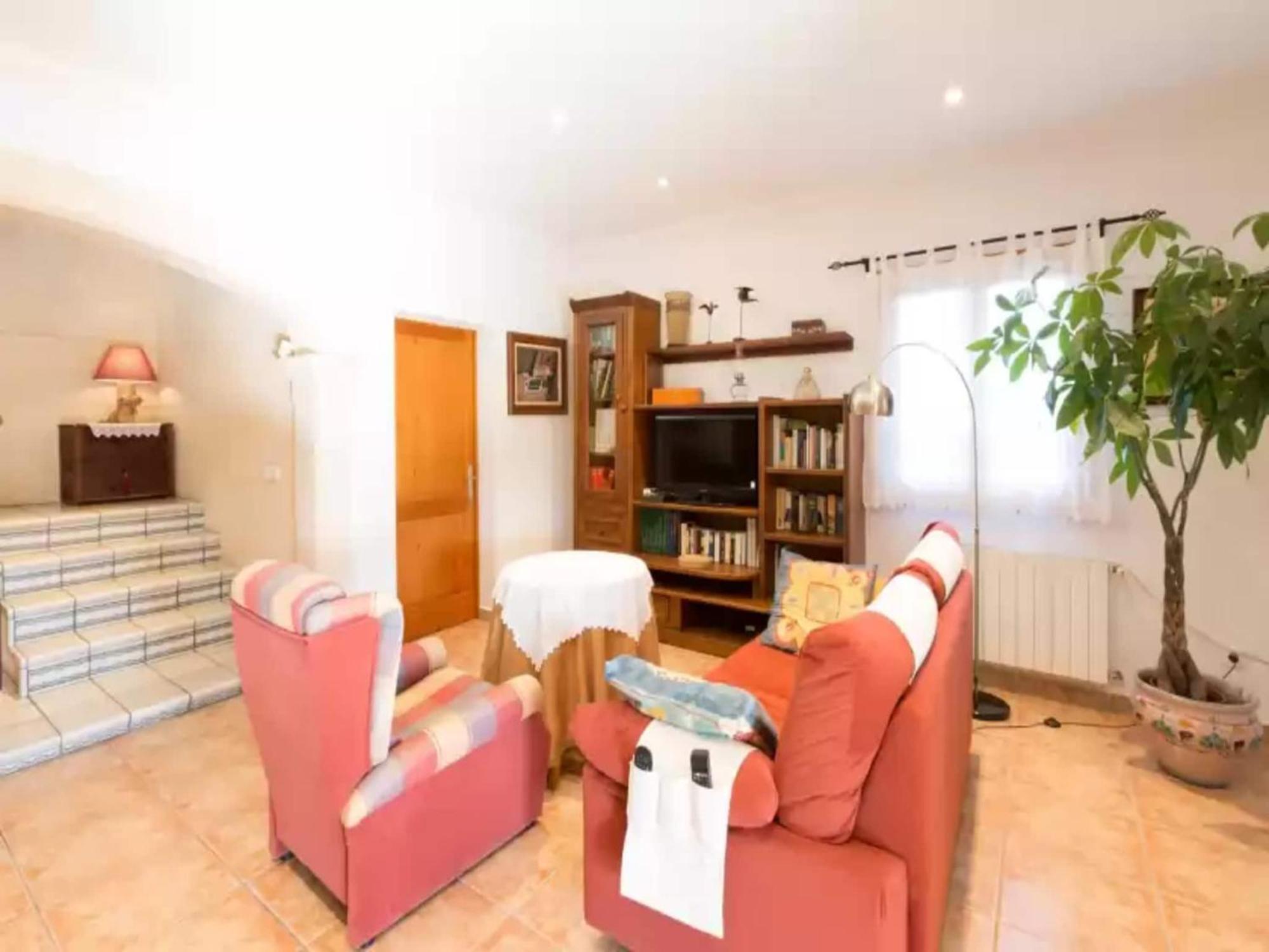 With Private Pool In Villa Fenalitx (Fenalich)