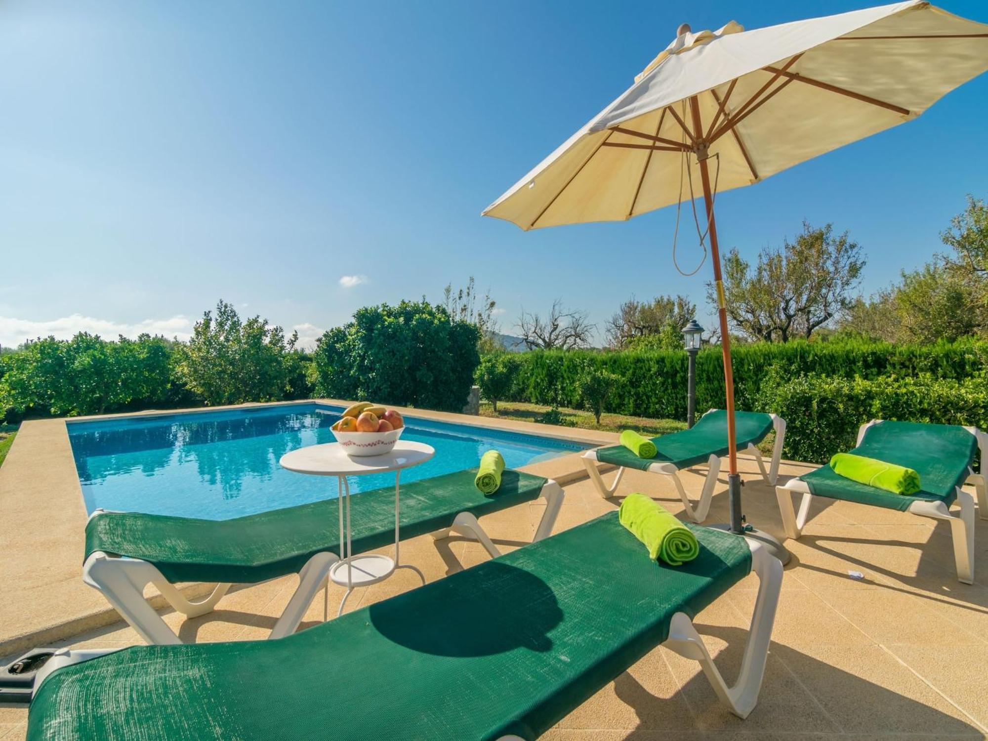 Tut - With Private Pool In *