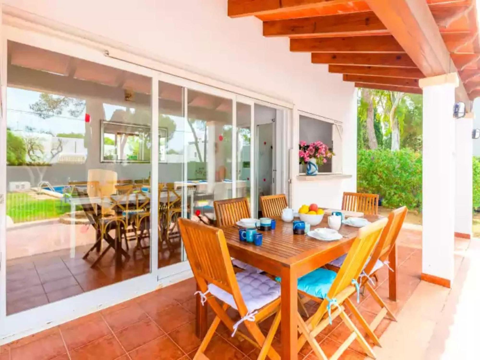Ferrer Private Pool Villa *