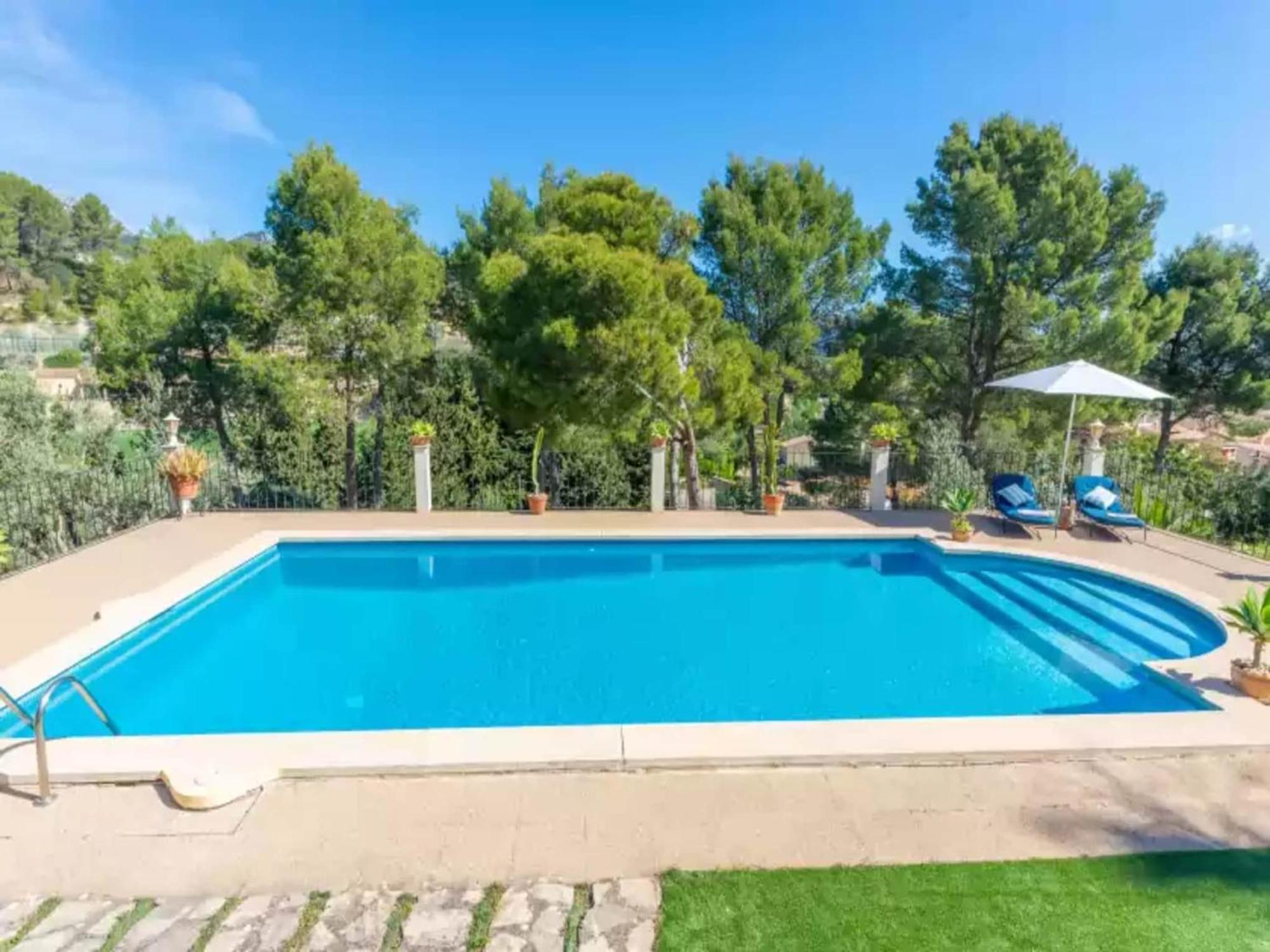 Scenic With Pool